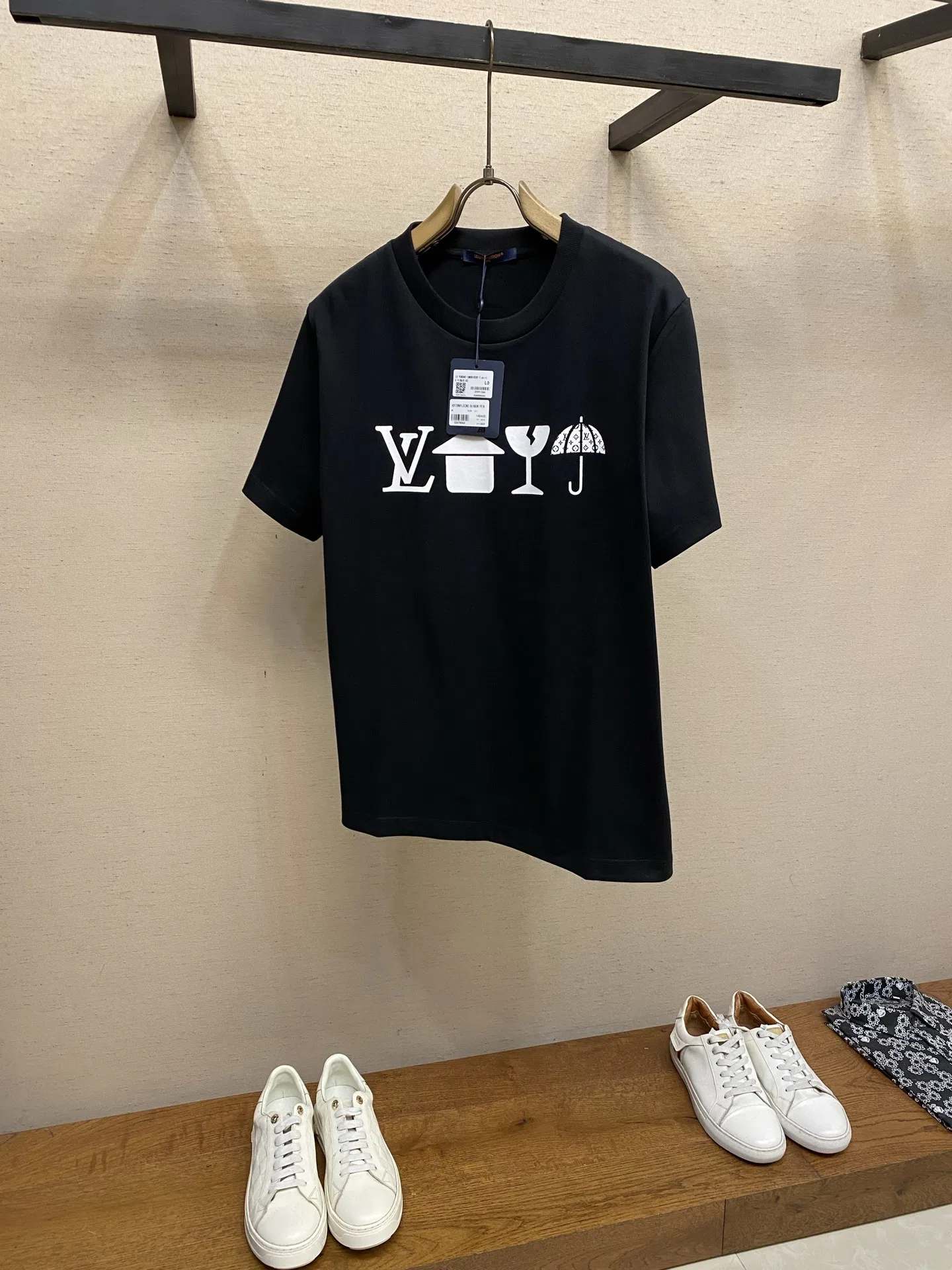 LV 27FW QVUSQNN 199 반팔티셔츠
