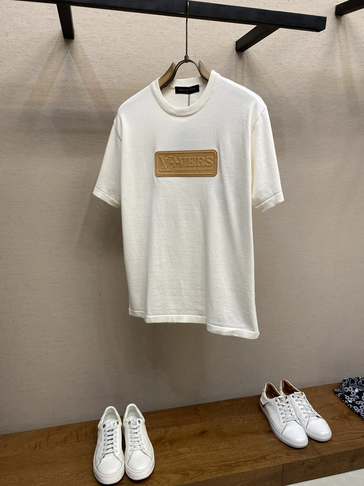 LV 27FW QVUSQNN 204 반팔티셔츠