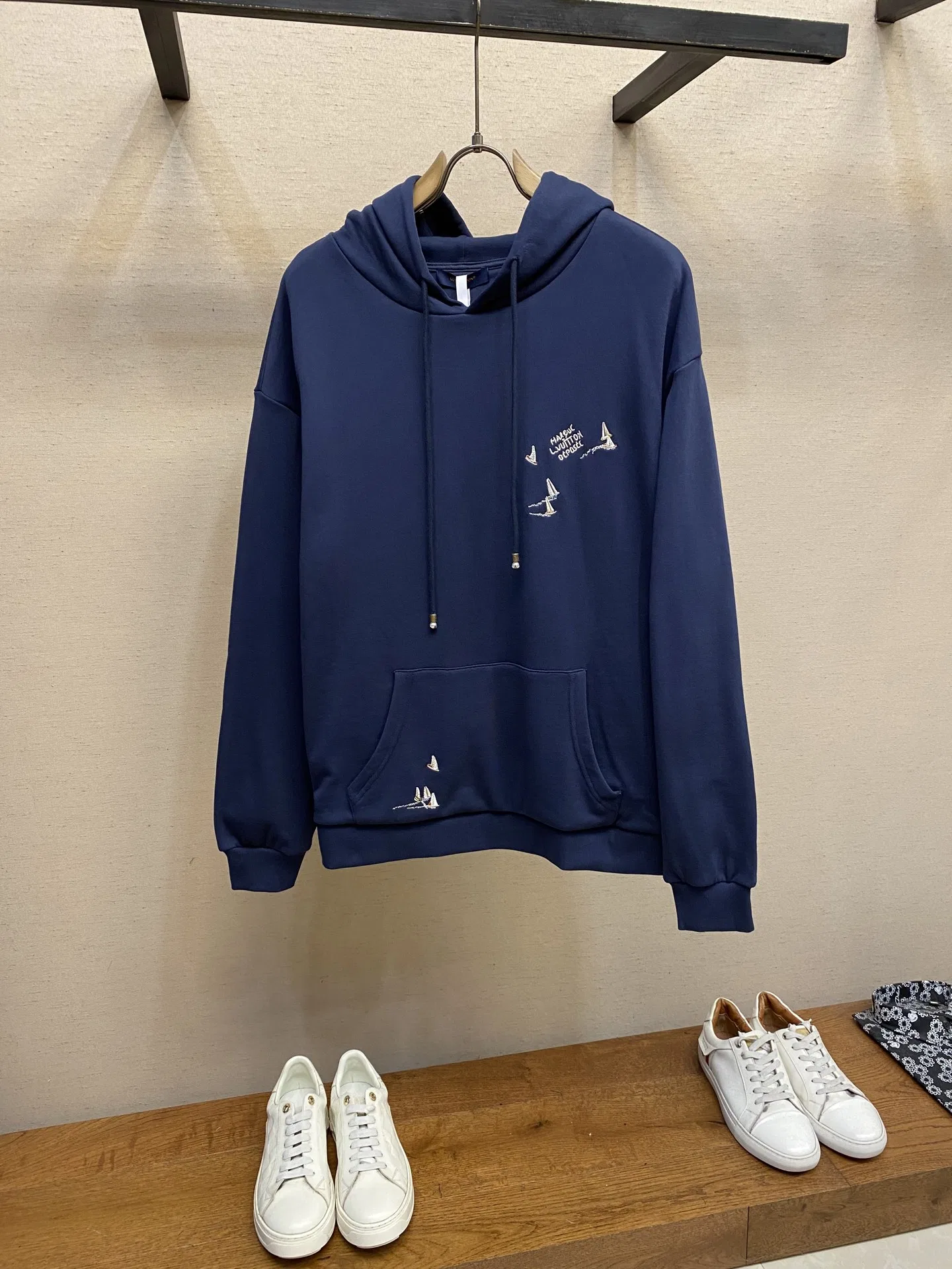 LV 27FW QVUSQNN 210 후드
