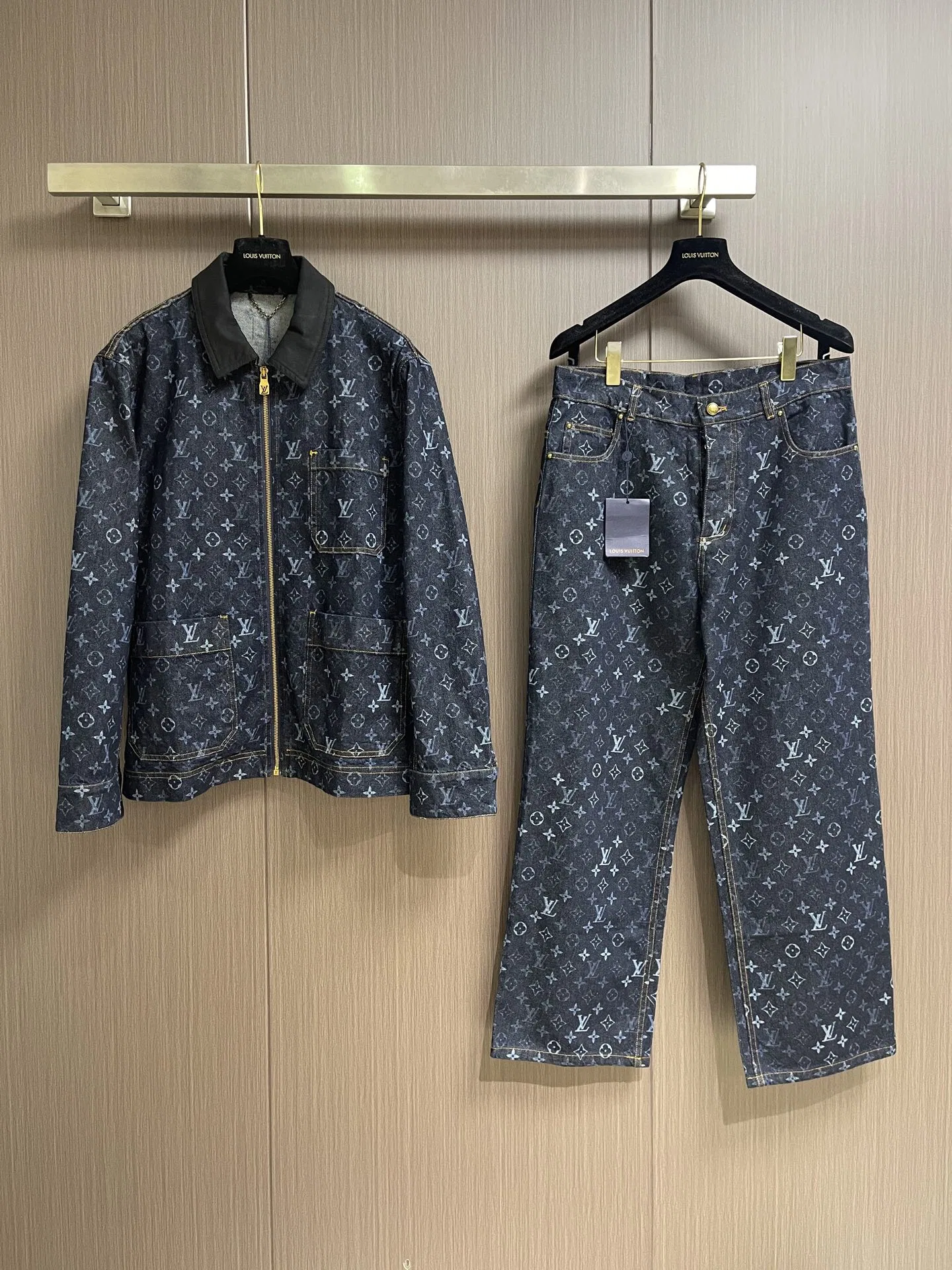 LV 27FW QVUSQNN 211 데님팬츠 3