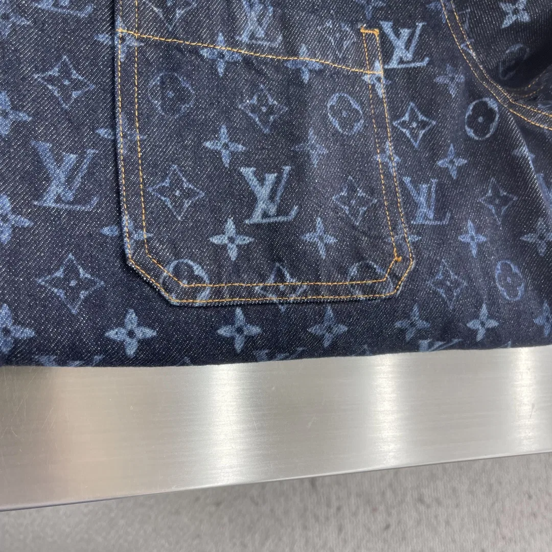LV 27FW QVUSQNN 232 자켓 5