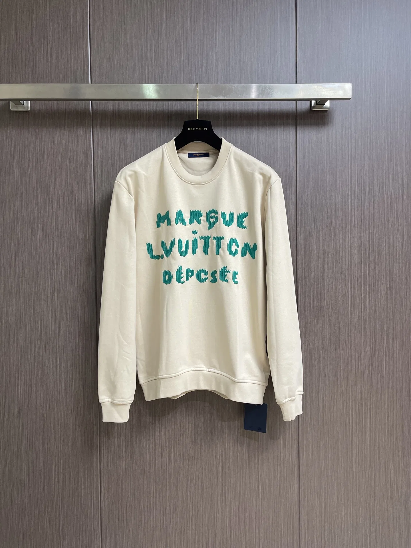 LV 27FW QVUSQNN 240 맨투맨