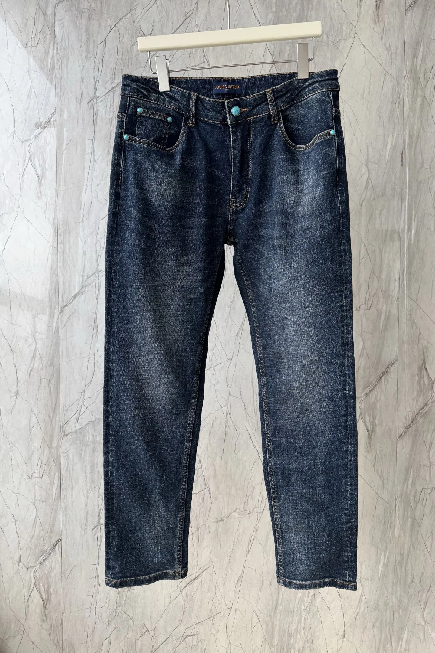 LV 27FW SOWVKYC 003 데님팬츠