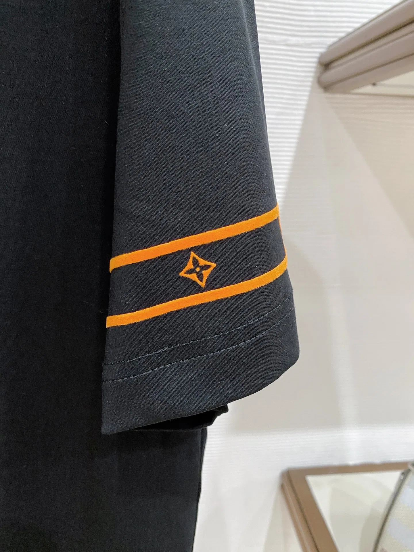 LV 27FW WBOJRAP 001 반팔티셔츠 5