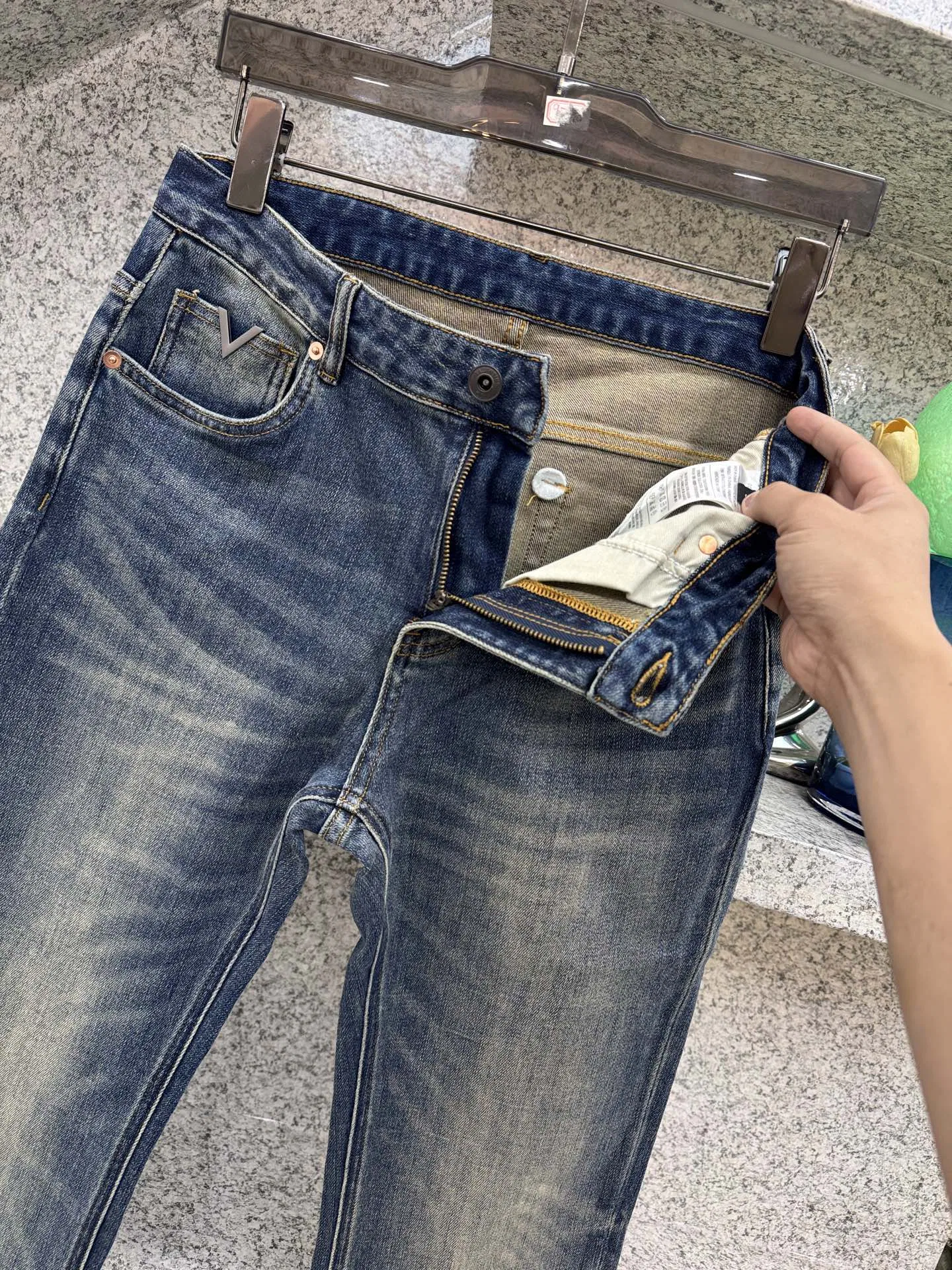 LV 27FW WBOJRAP 021 데님팬츠 5