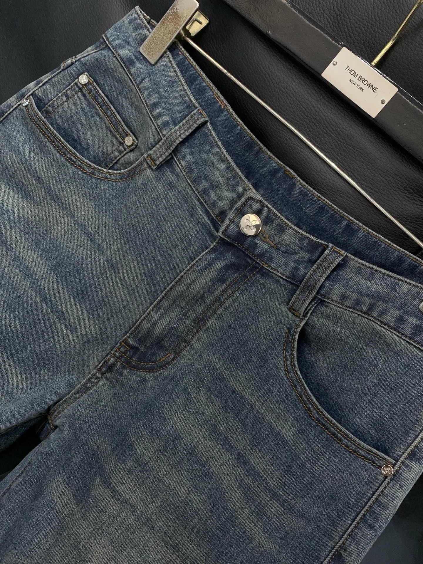 LV 27FW WBOJRAP 028 데님팬츠 3