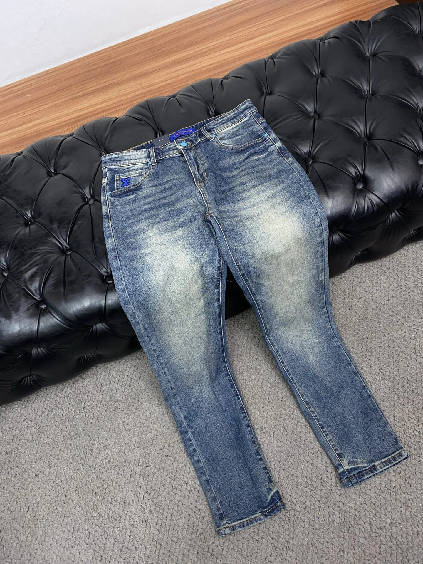 LV 27FW WBOJRAP 032 데님팬츠 5