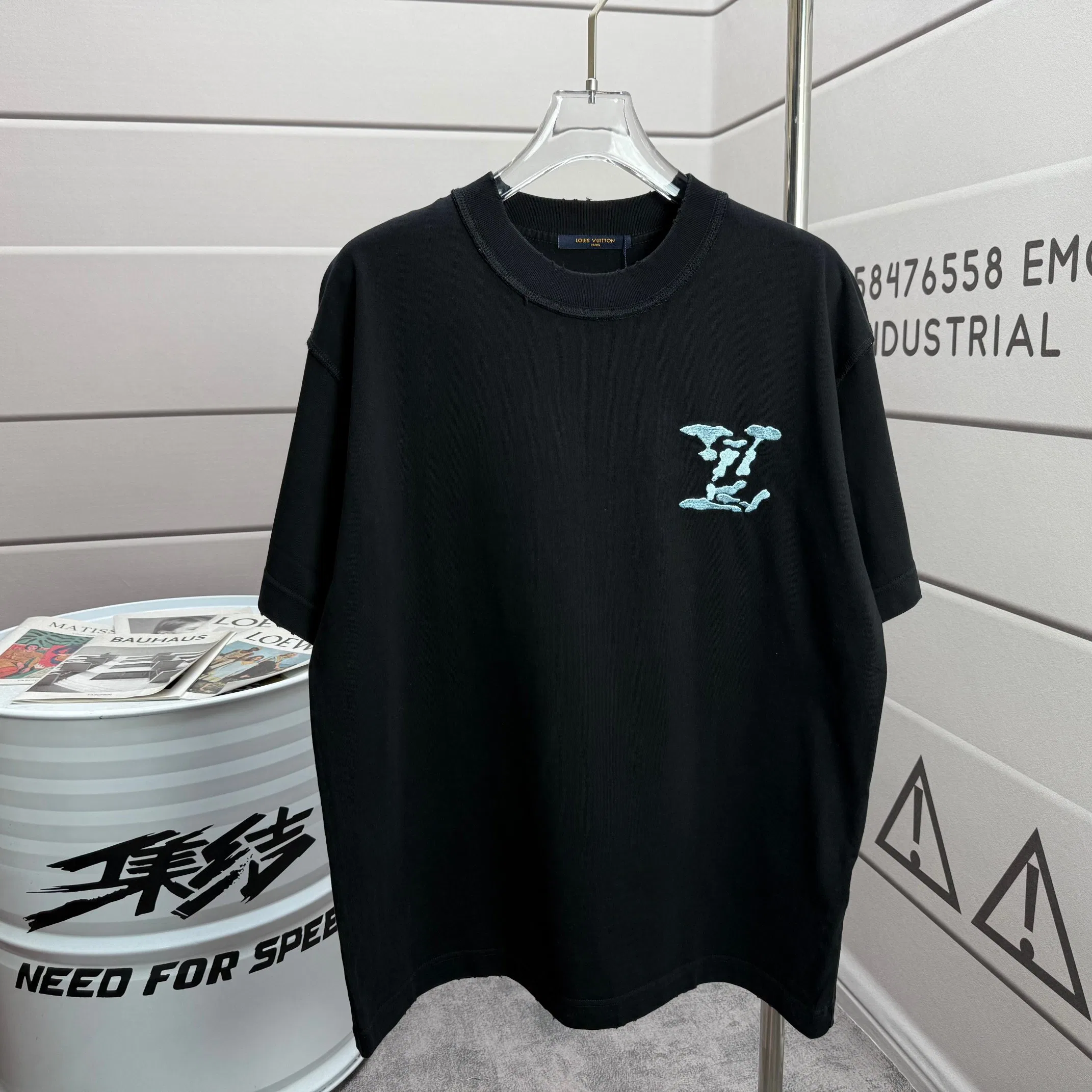 LV 27FW XCJJSKI 002 반팔티셔츠