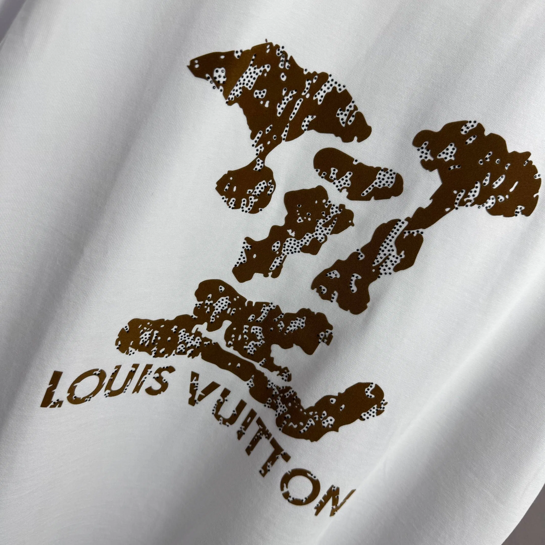 LV 27FW XCJJSKI 004 반팔티셔츠 3