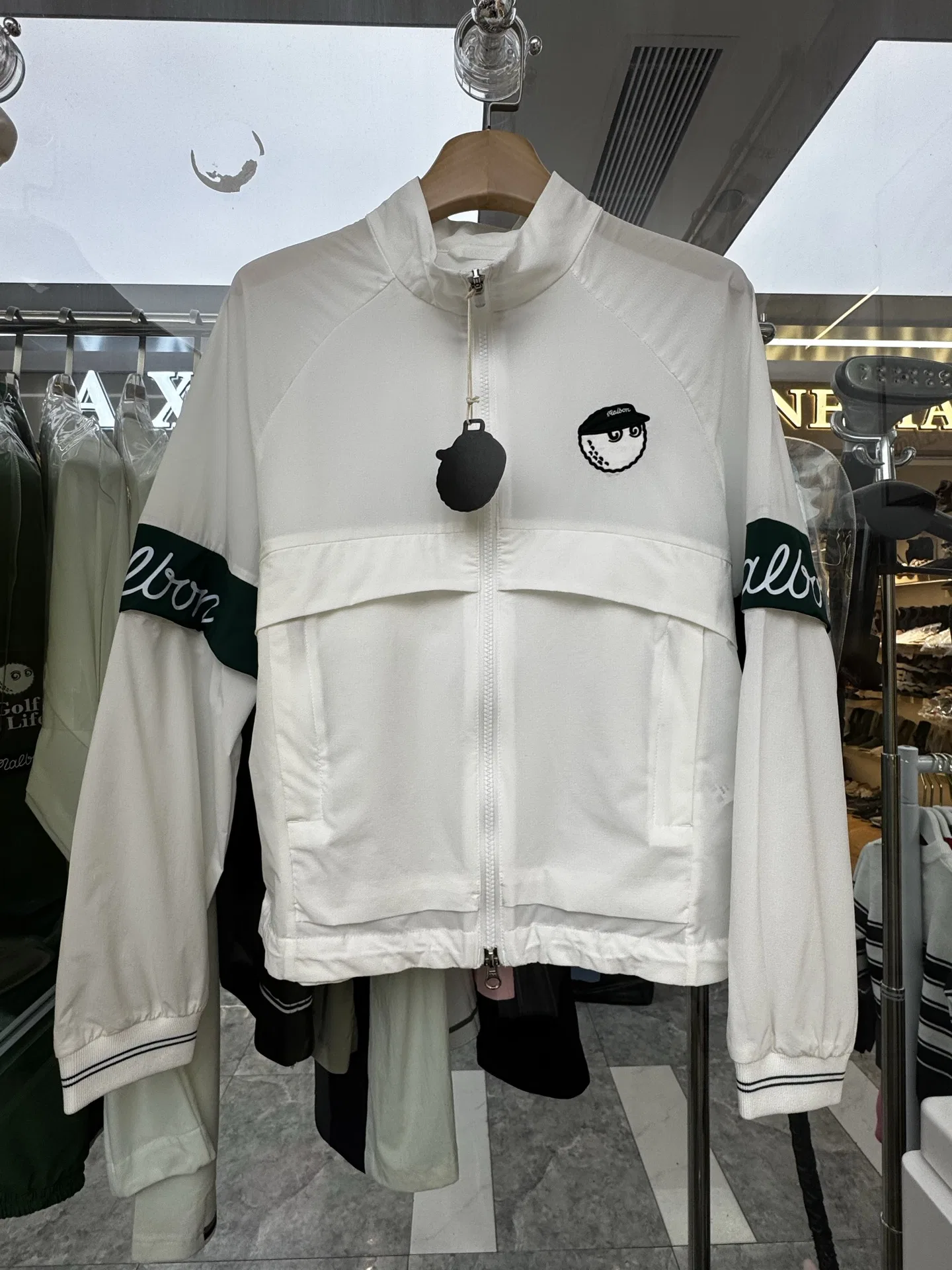 MAL 27FW OQQBXFJ 001 골프자켓 4