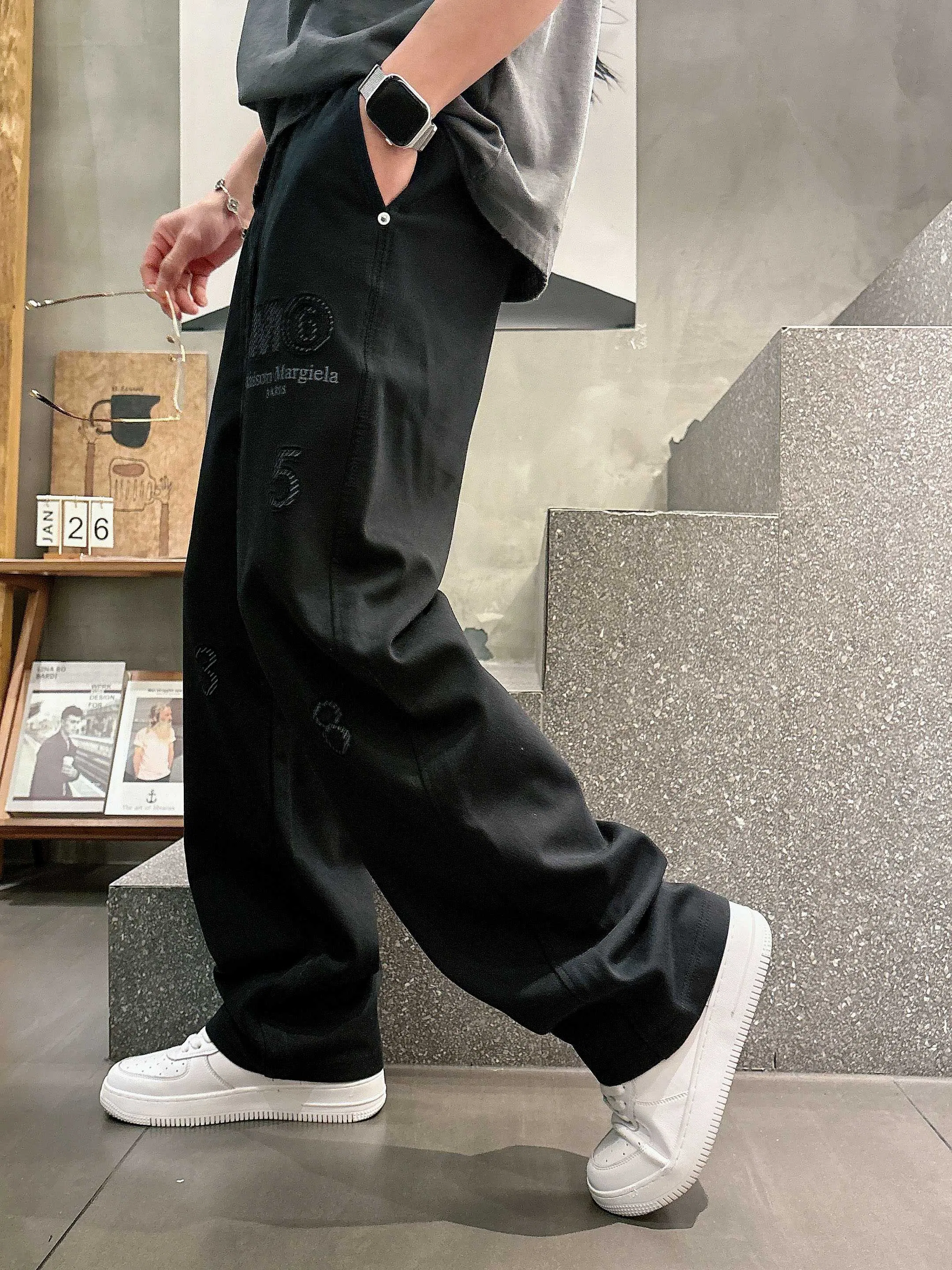 MARAGIELA 27FW LNXUAKT 005 스웻팬츠 5