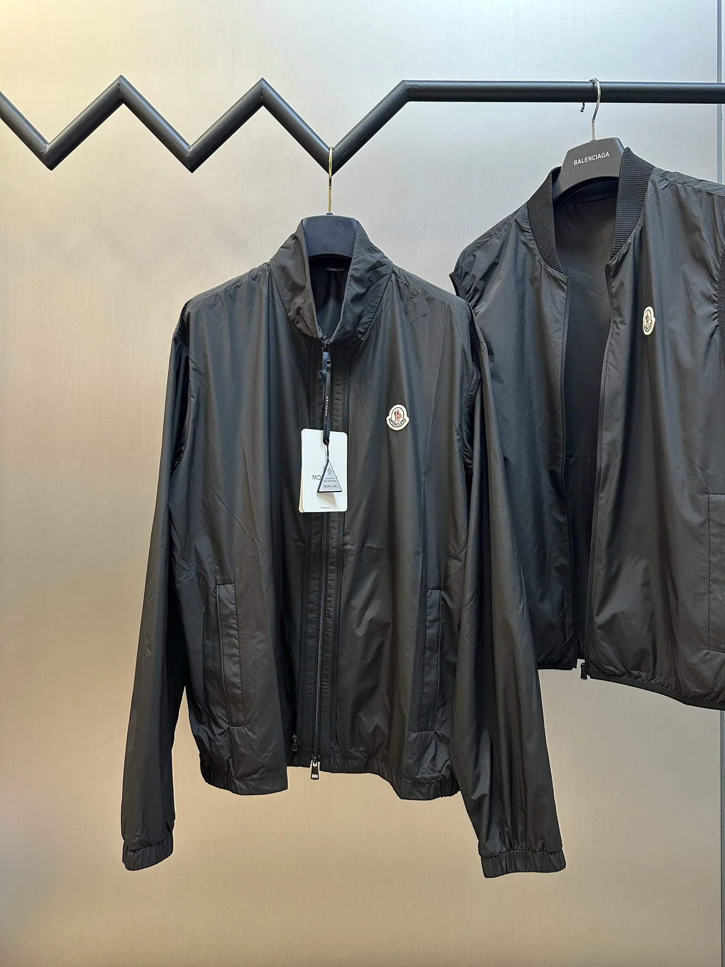 MC 27FW PRFXLXK 007 반팔티셔츠
