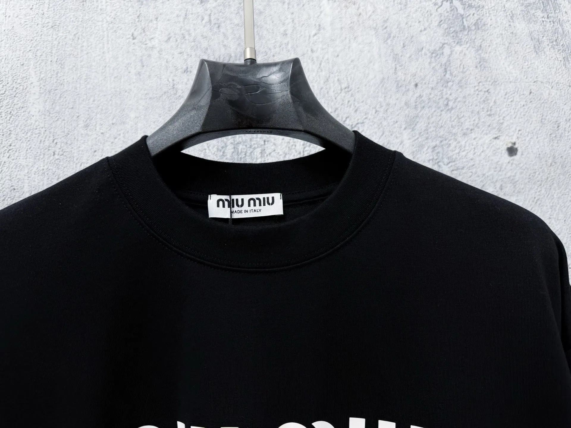 MIU 27FW DJHWJSS 006 반팔티셔츠 4