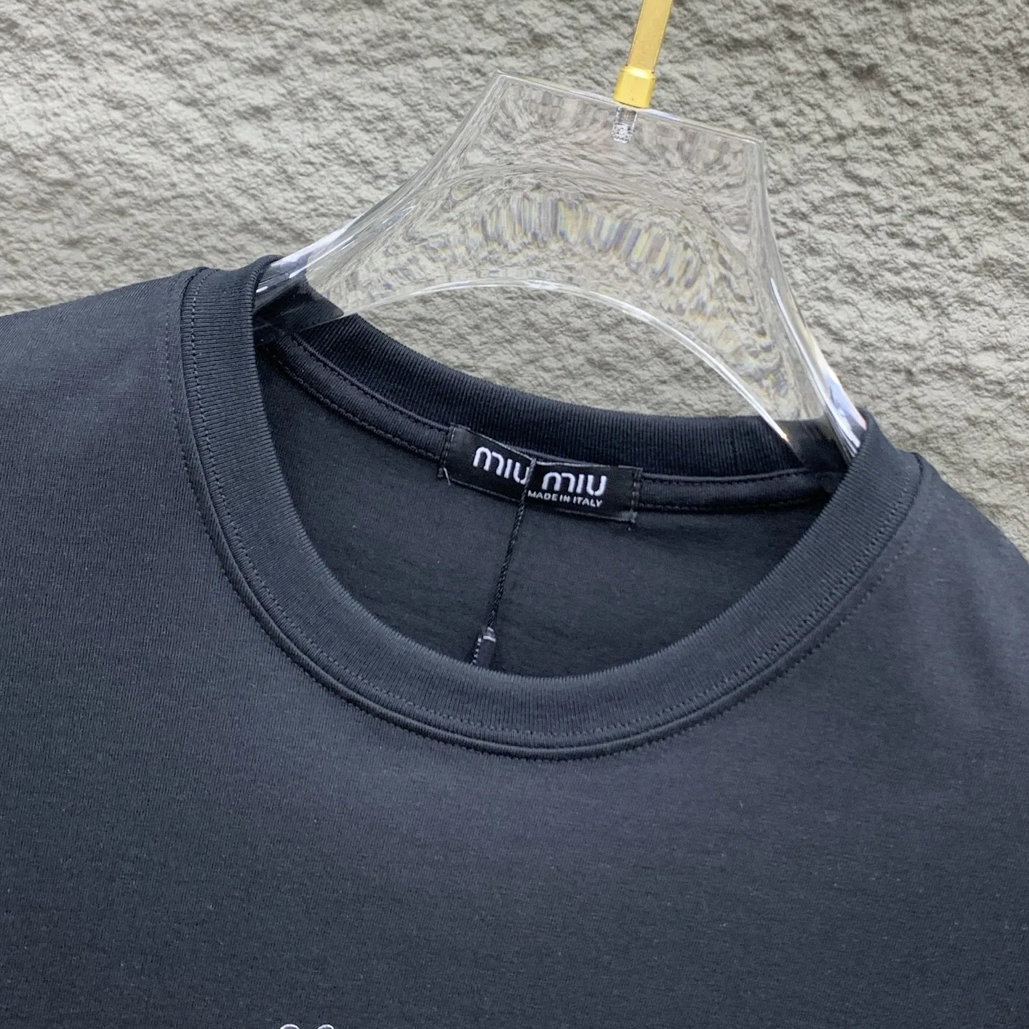 MIU 27FW FAYYDZK 001 반팔티셔츠 5