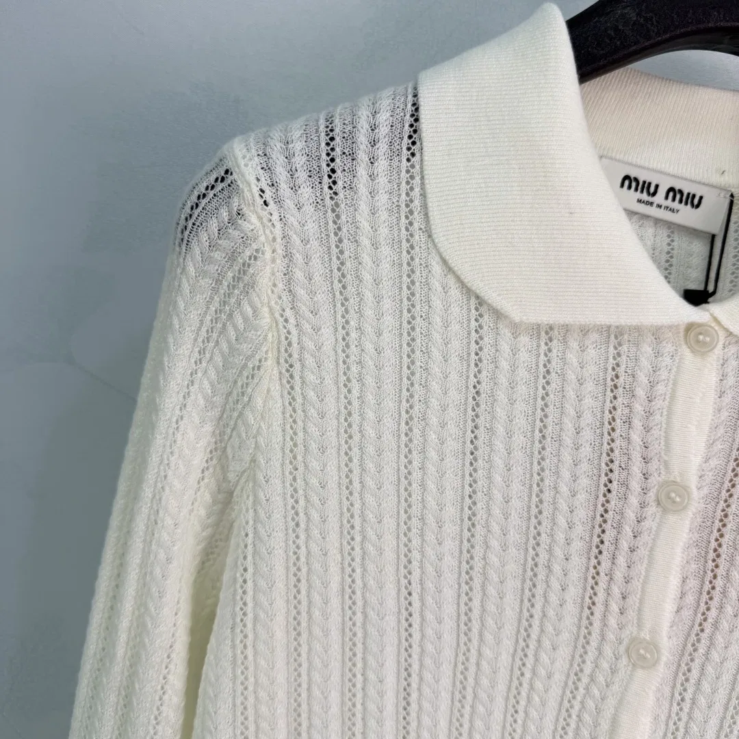 MIU 27FW FAYYDZK 006 폴로긴팔티셔츠 5