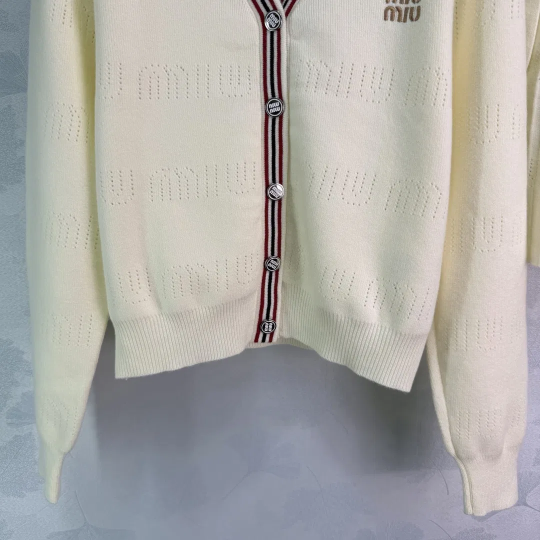 MIU 27FW FAYYDZK 008 가디건 4
