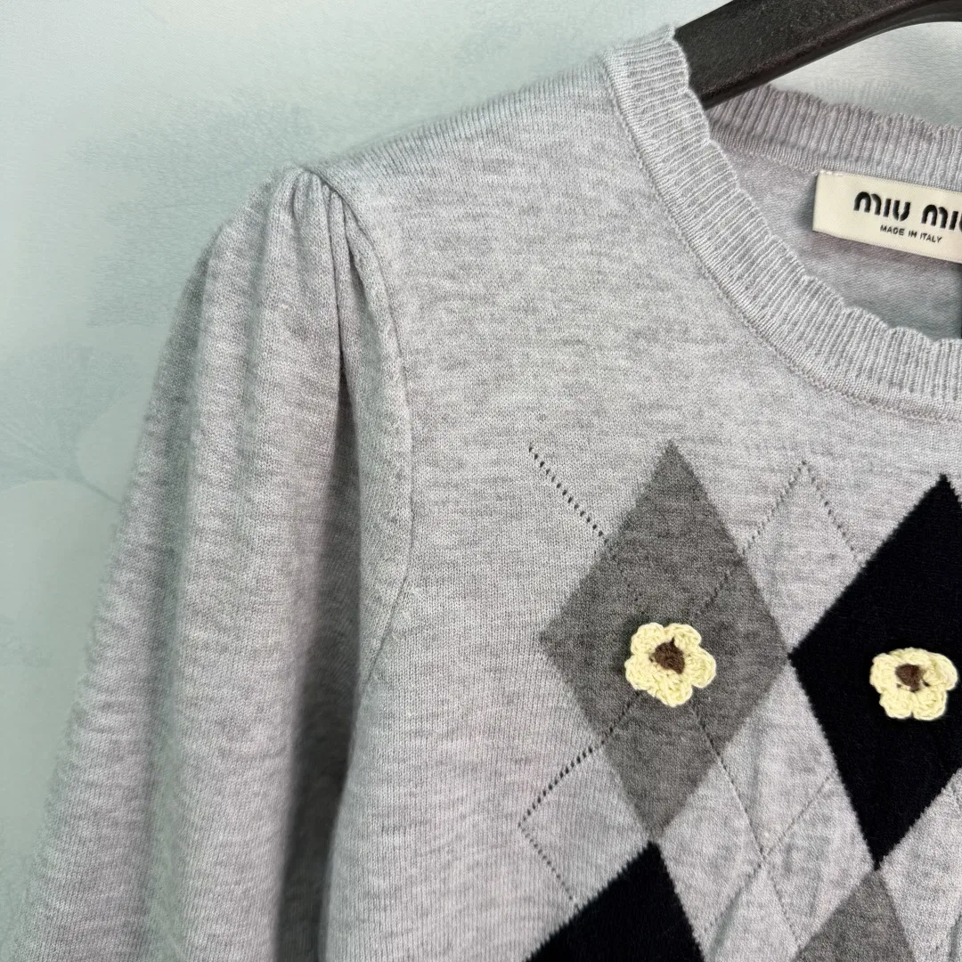 MIU 27FW FAYYDZK 011 니트 4