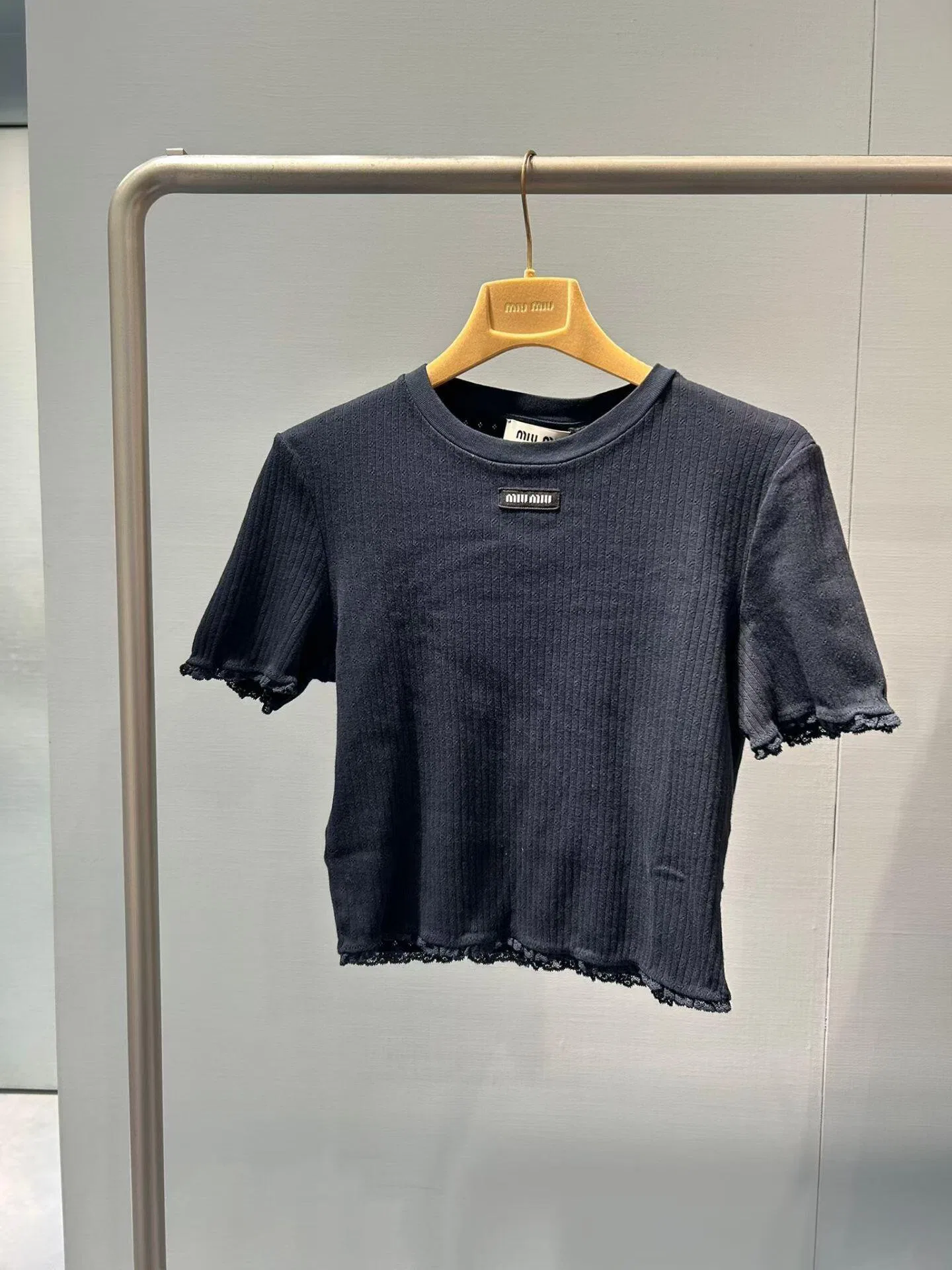 MIU 27FW IDIZMXF 002 반팔니트 4