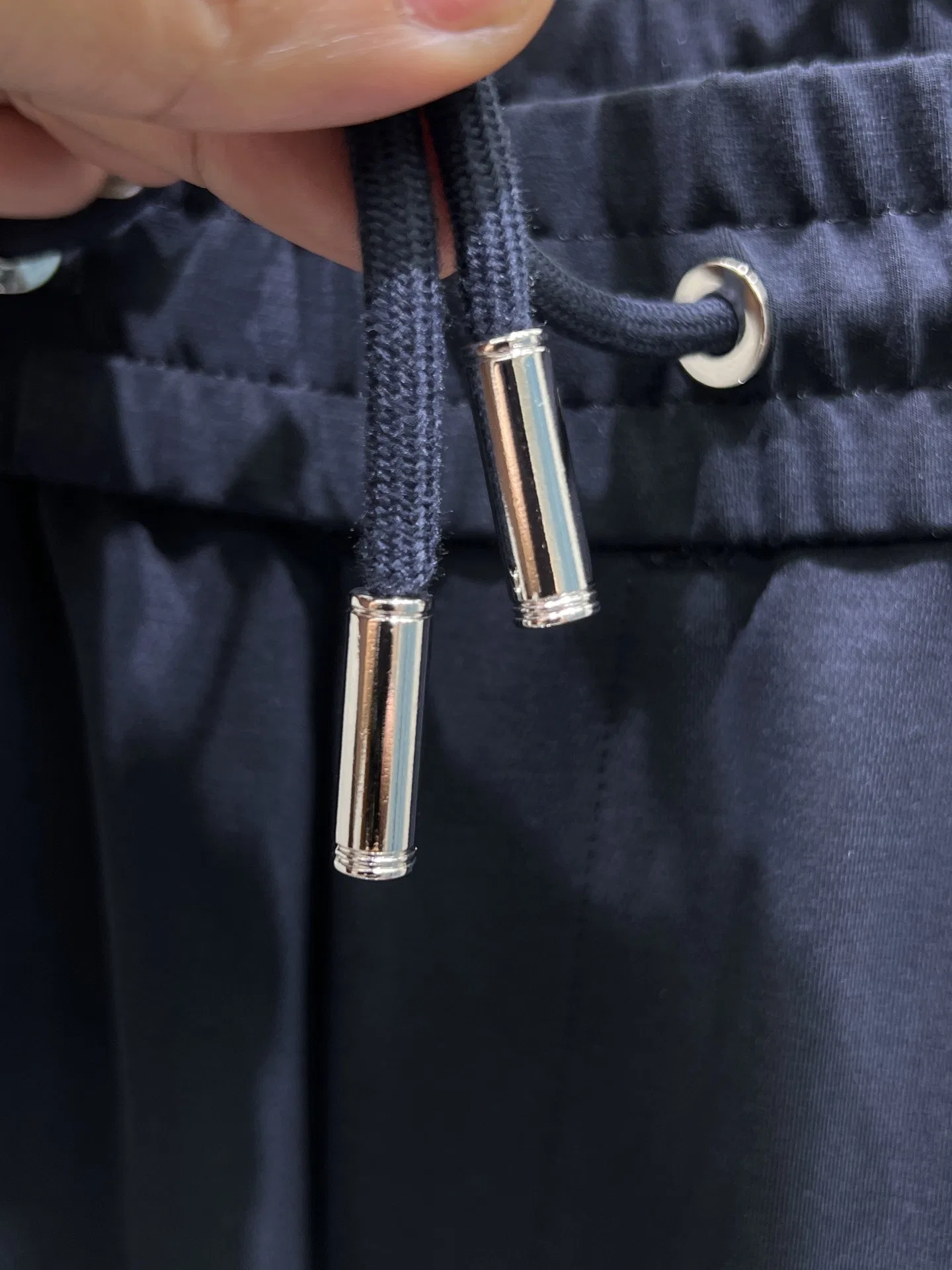 MIU 27FW NWHAHGY 003 스웻팬츠 4