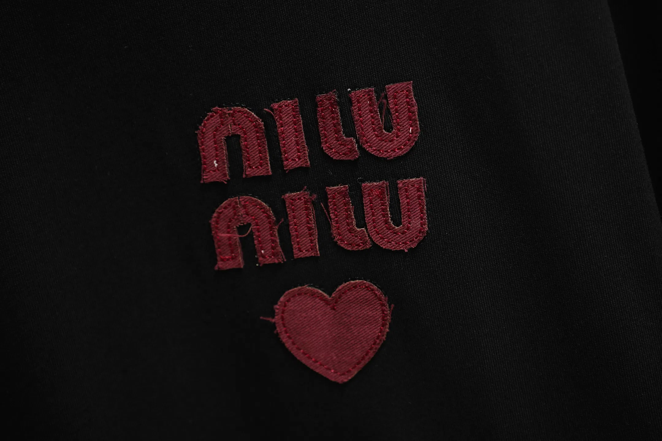 MIU 27FW PRZQRAC 002 반팔티셔츠 6