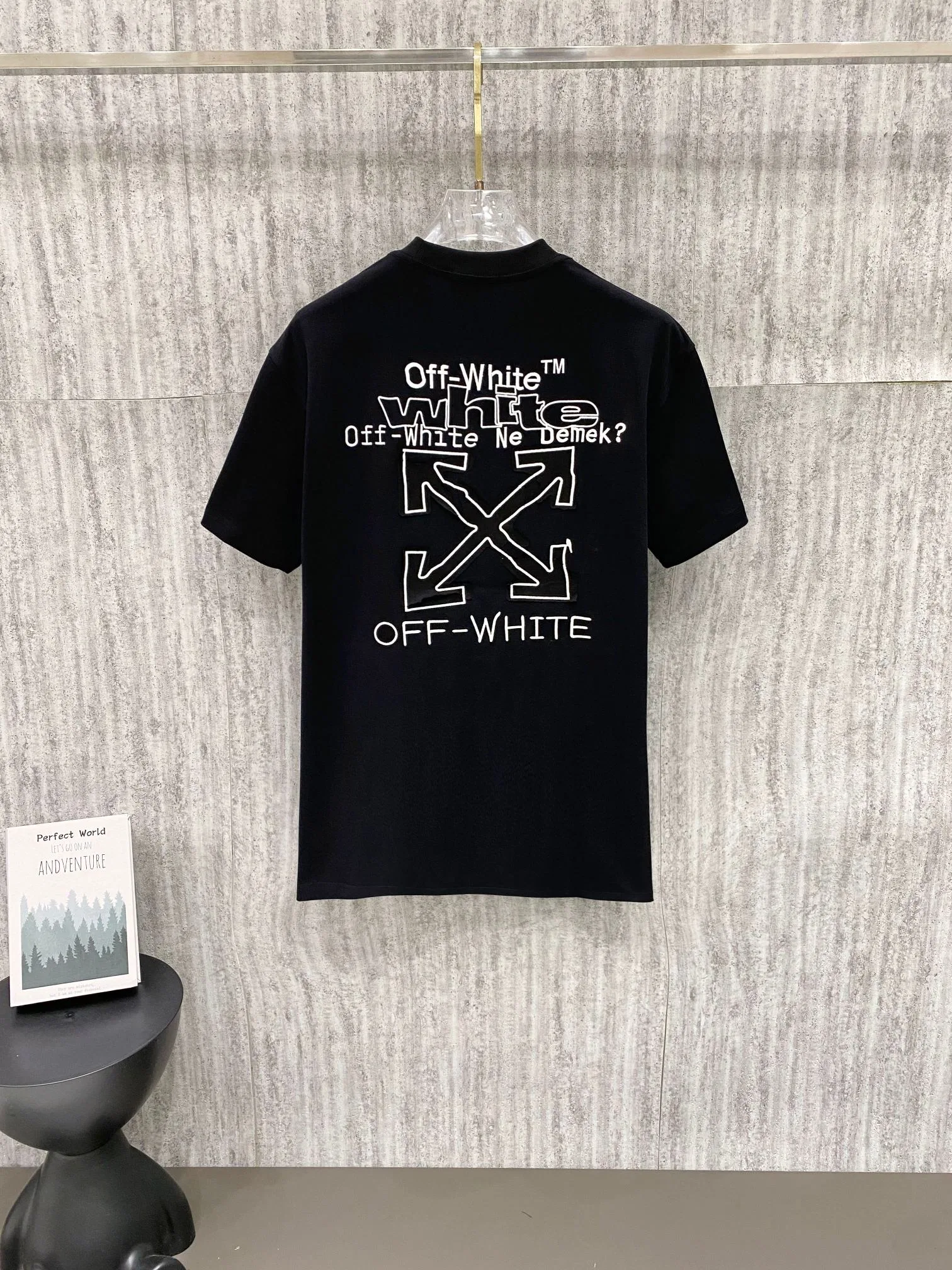 OFF 27FW VIDQKAT 002 반팔티셔츠