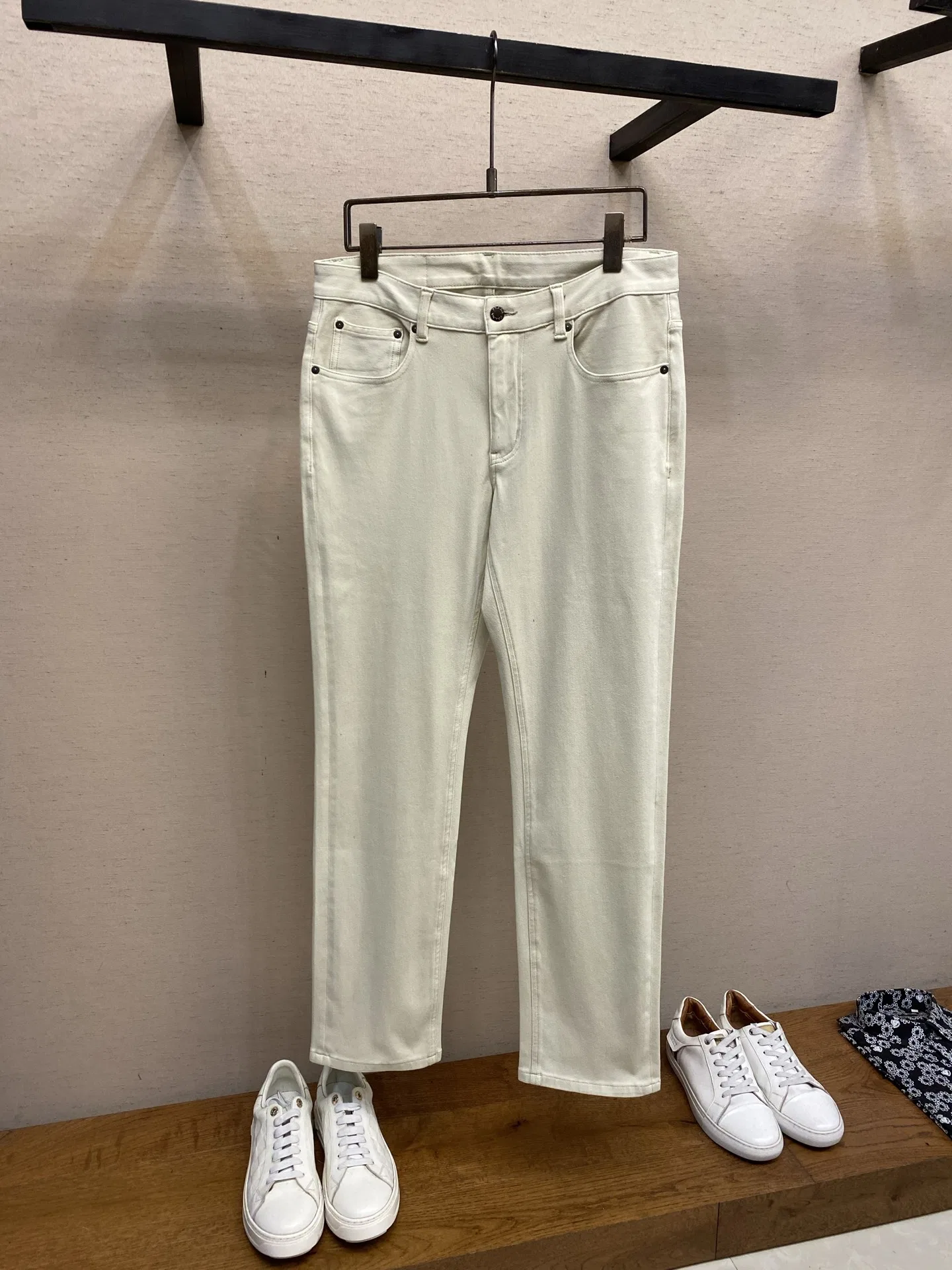 PRA 27FW AXONQXZ 009 데님팬츠