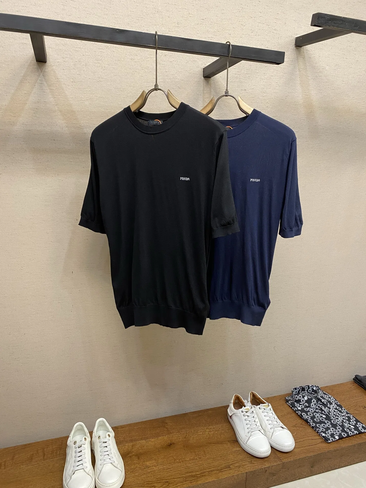 PRA 27FW AXONQXZ 028 반팔니트 3