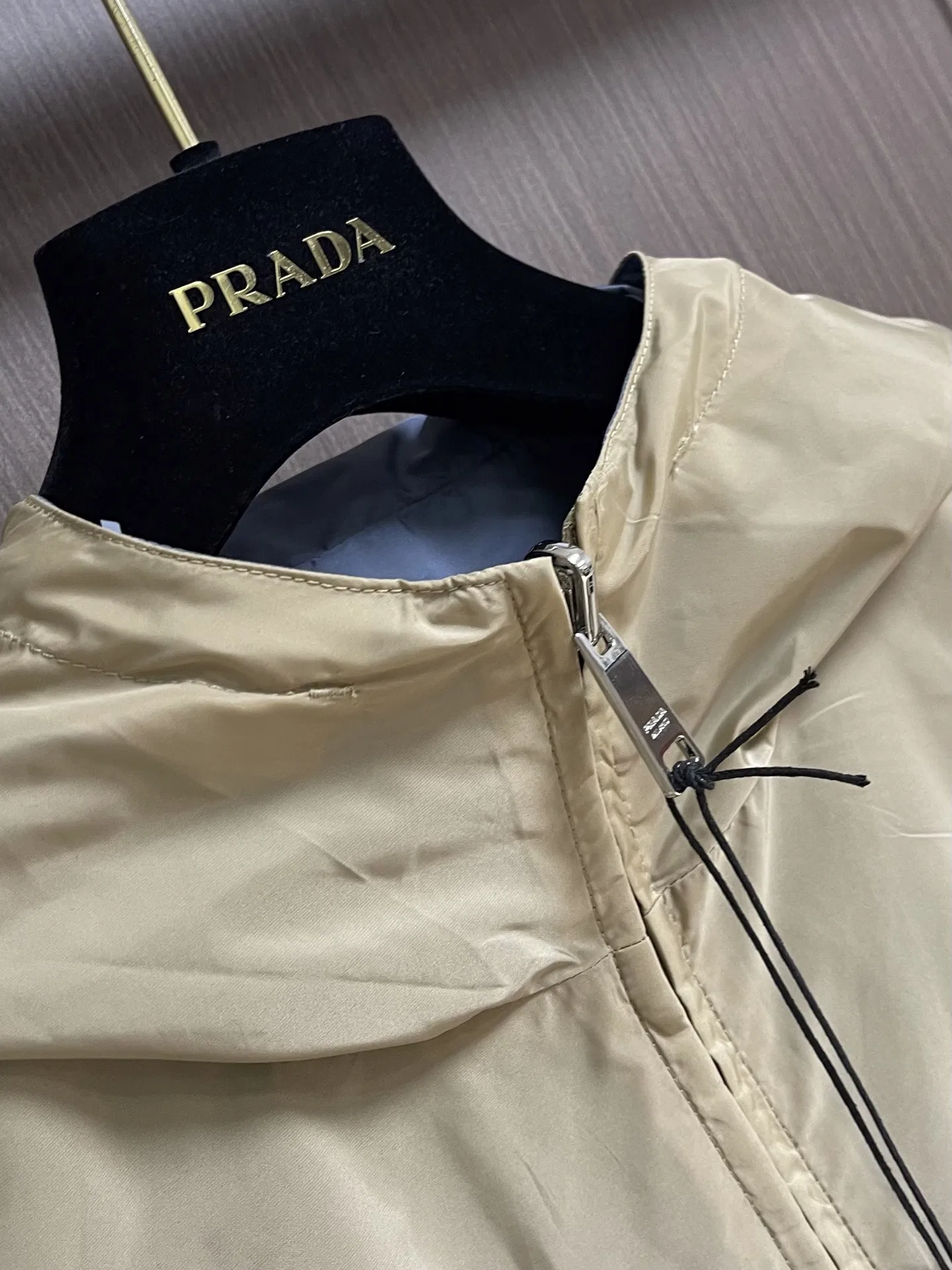 PRA 27FW AXONQXZ 034 윈드브레이커 3