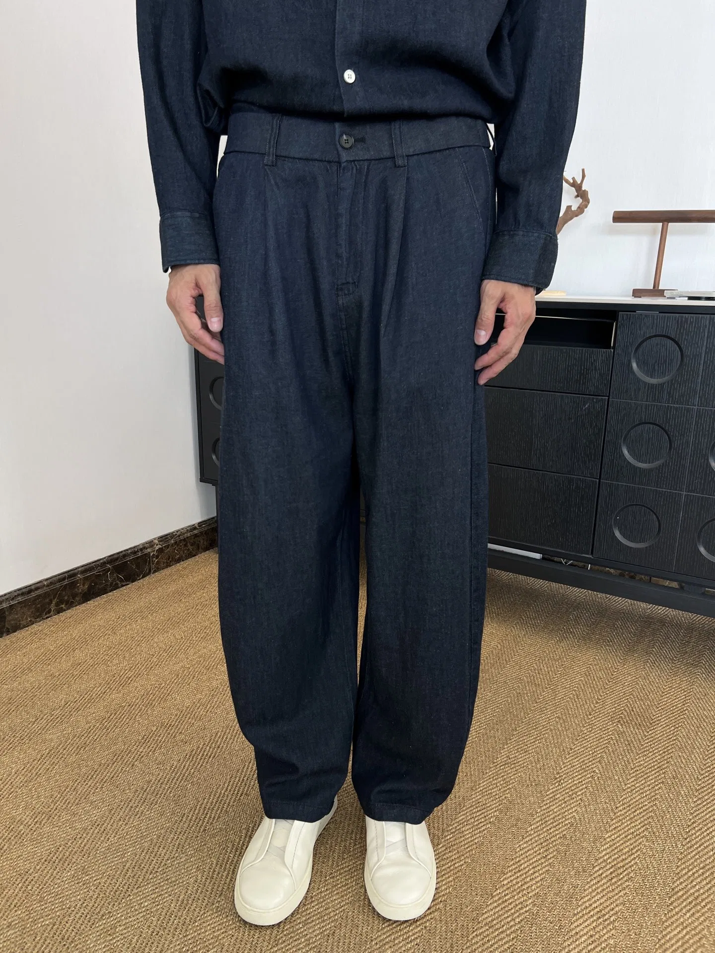 PRA 27FW AXONQXZ 071 와이드팬츠