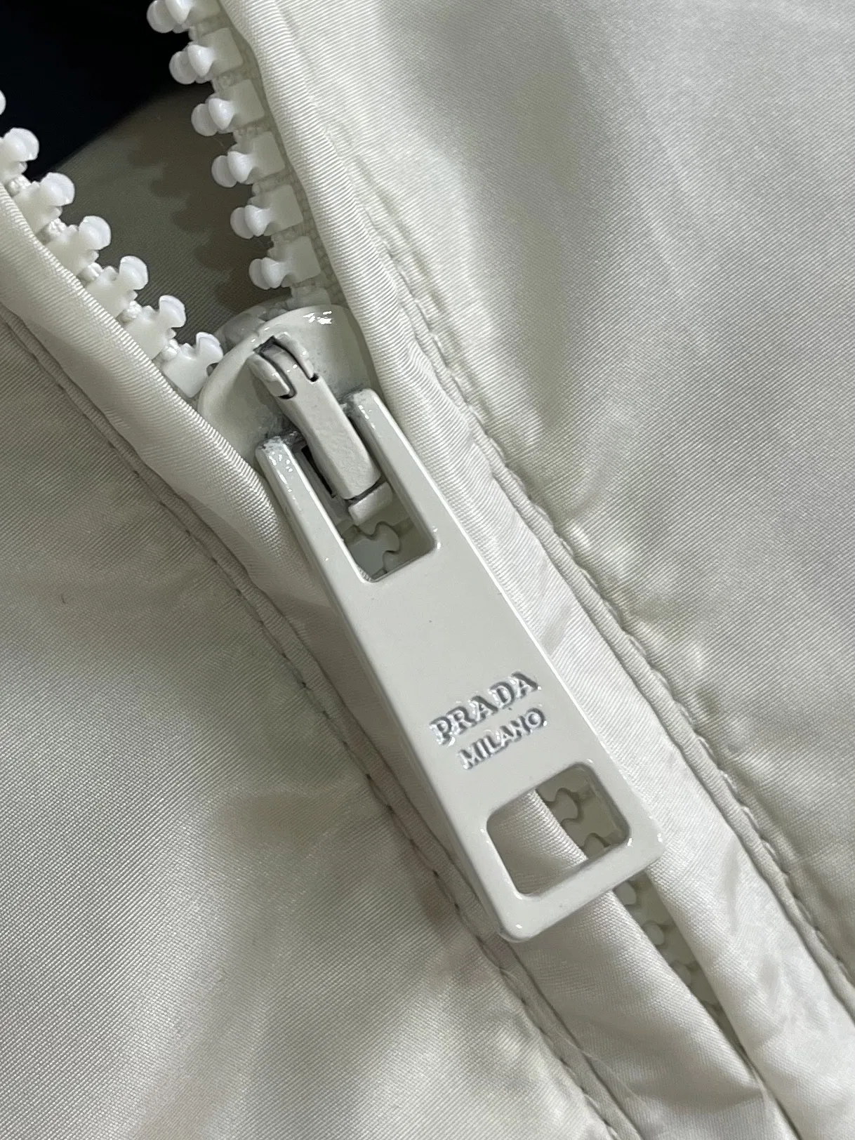 PRA 27FW AXONQXZ 092 자켓 5