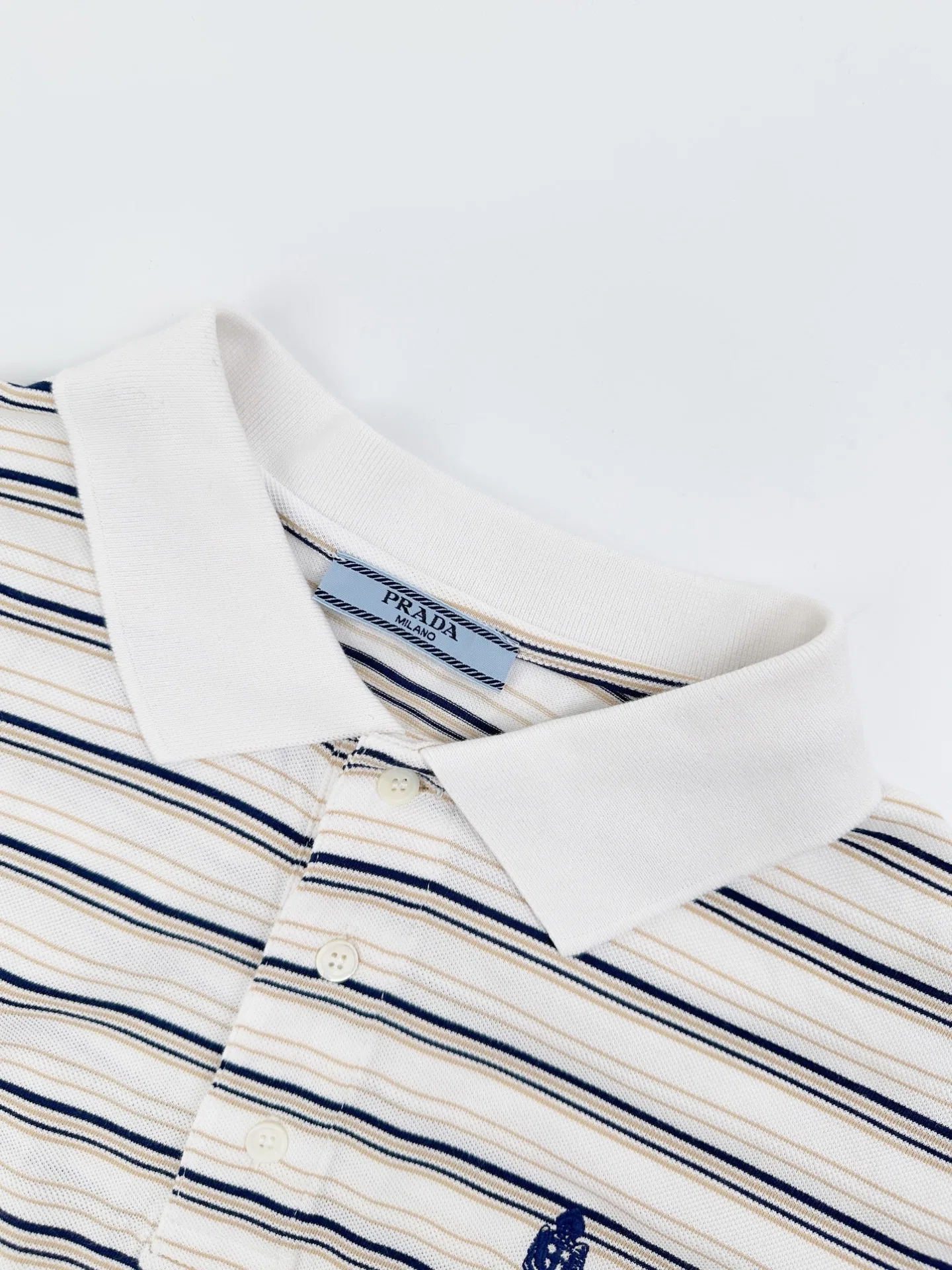 PRA 27FW BBYZQKN 001 폴로반팔티셔츠 3