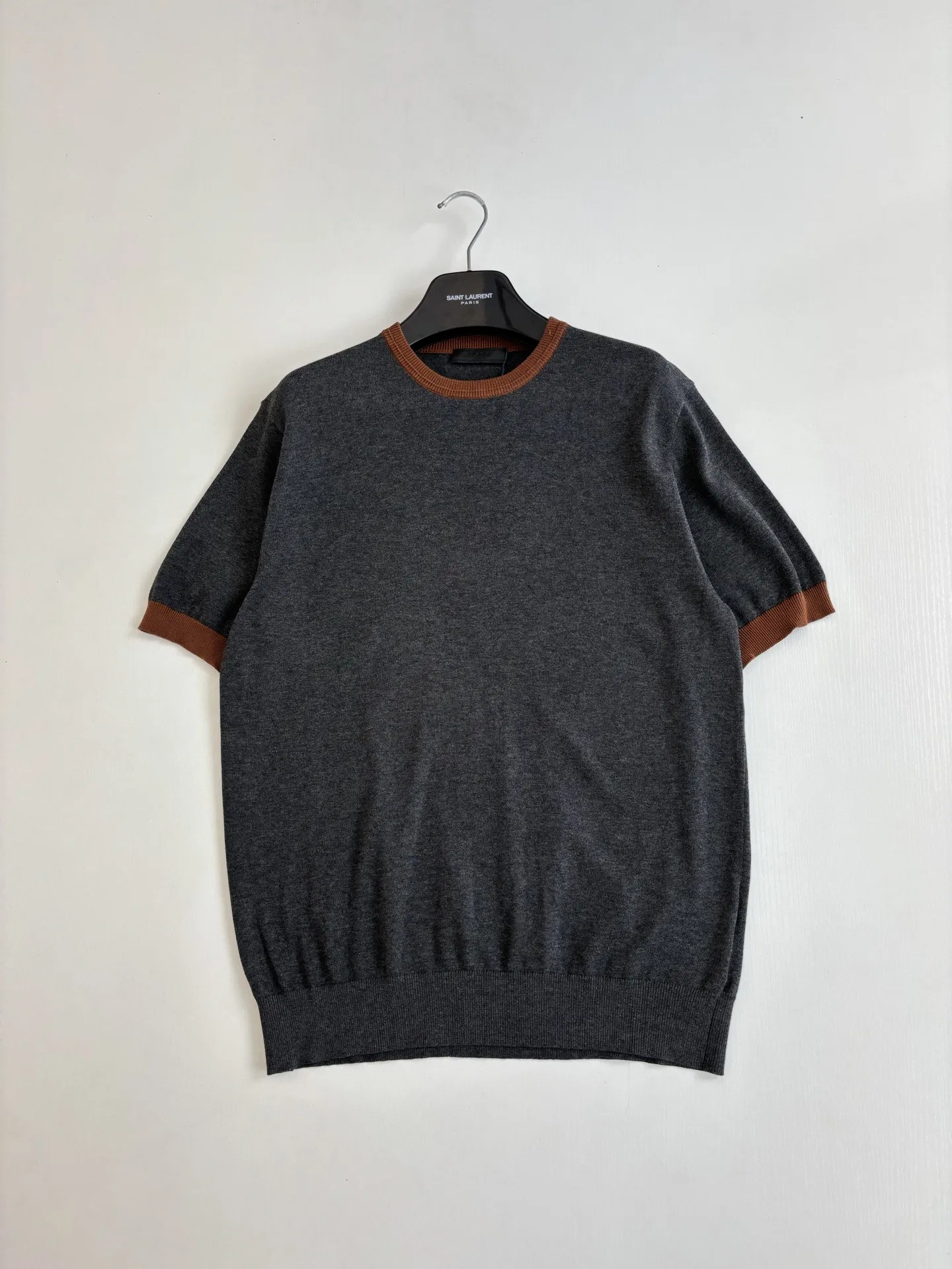 PRA 27FW HEQHVUV 006 반팔니트 3