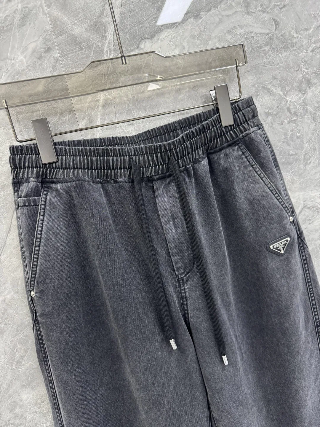 PRA 27FW HEQHVUV 007 스웻팬츠 3