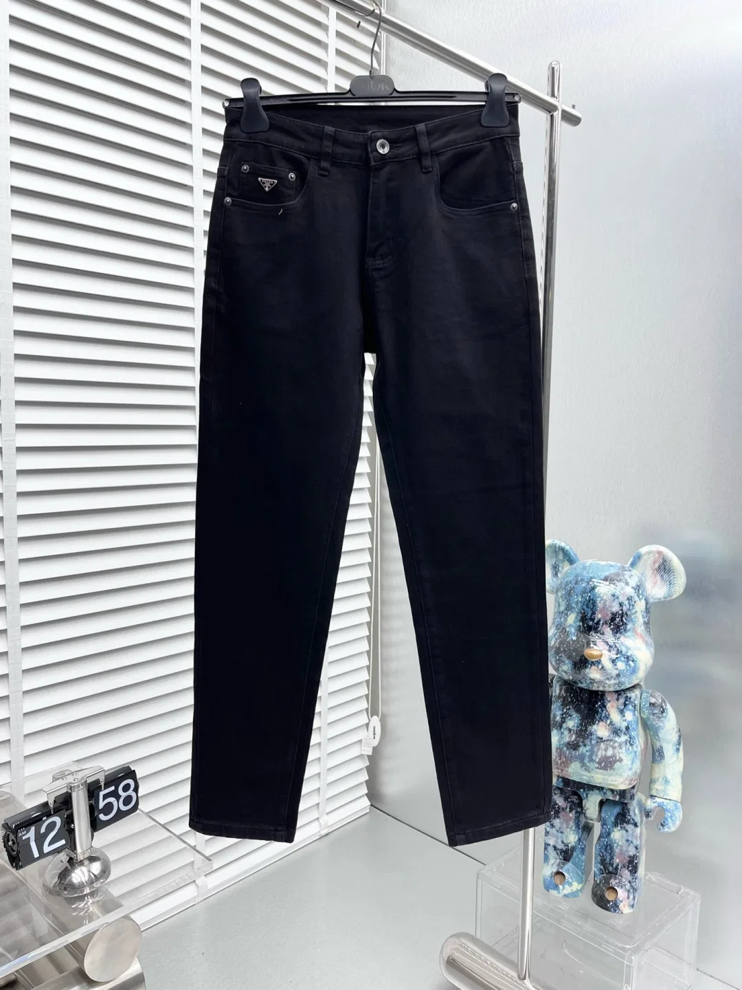 PRA 27FW HEQHVUV 013 데님팬츠