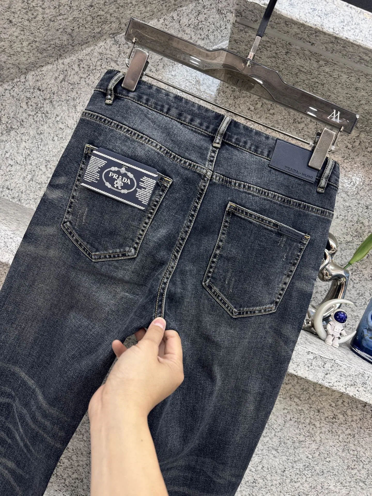 PRA 27FW HEQHVUV 017 데님팬츠 5