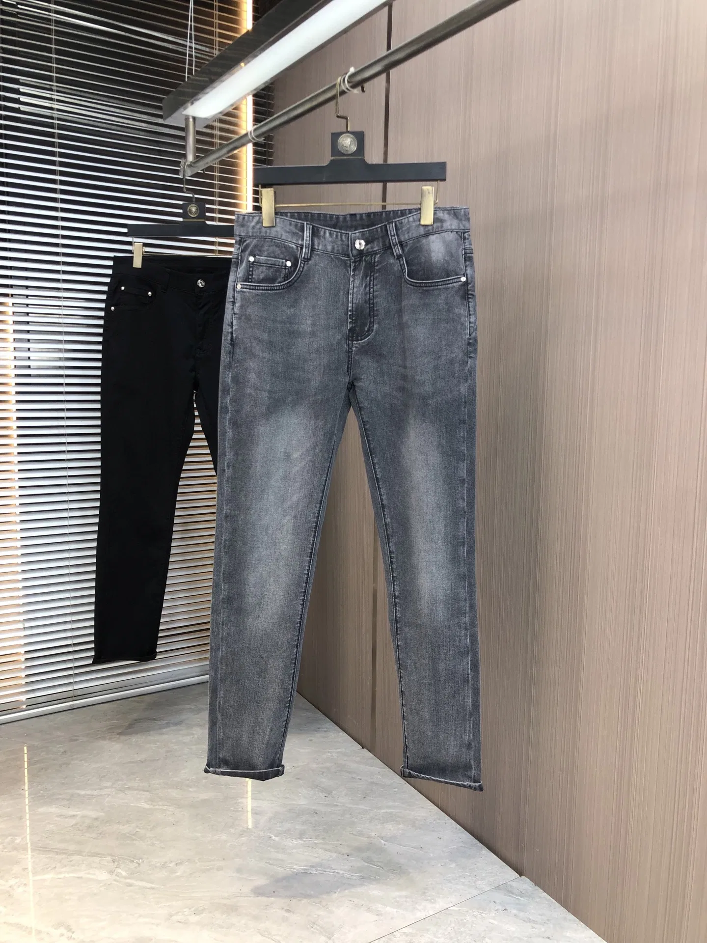 PRA 27FW HEQHVUV 025 데님팬츠
