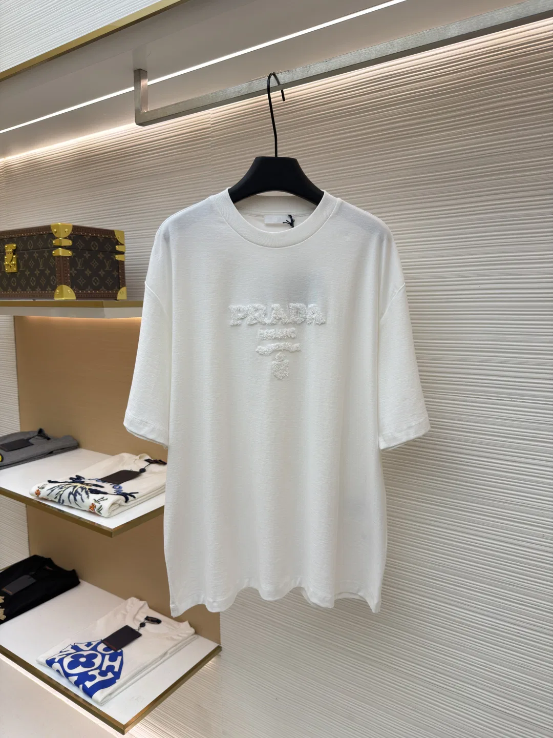 PRA 27FW NJDUXXO 001 반팔티셔츠