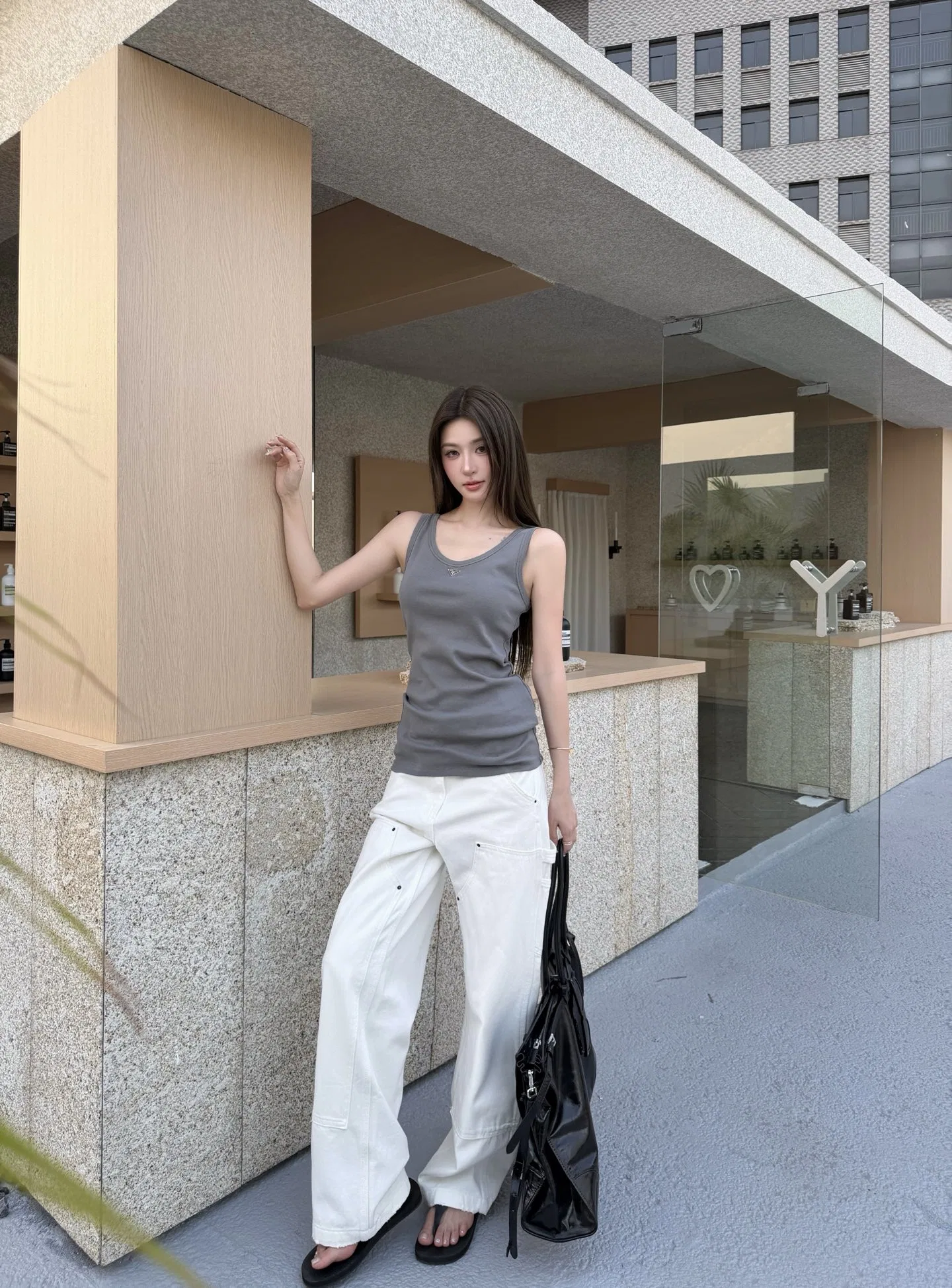 PRA 27FW YQWABGQ 007 나시