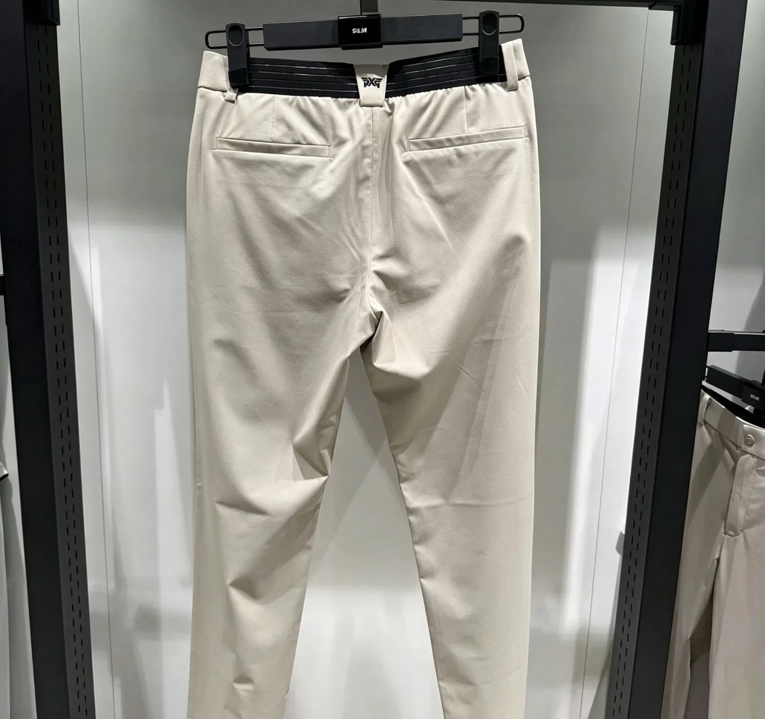 PXG 27FW WREZEBX 001 팬츠 4