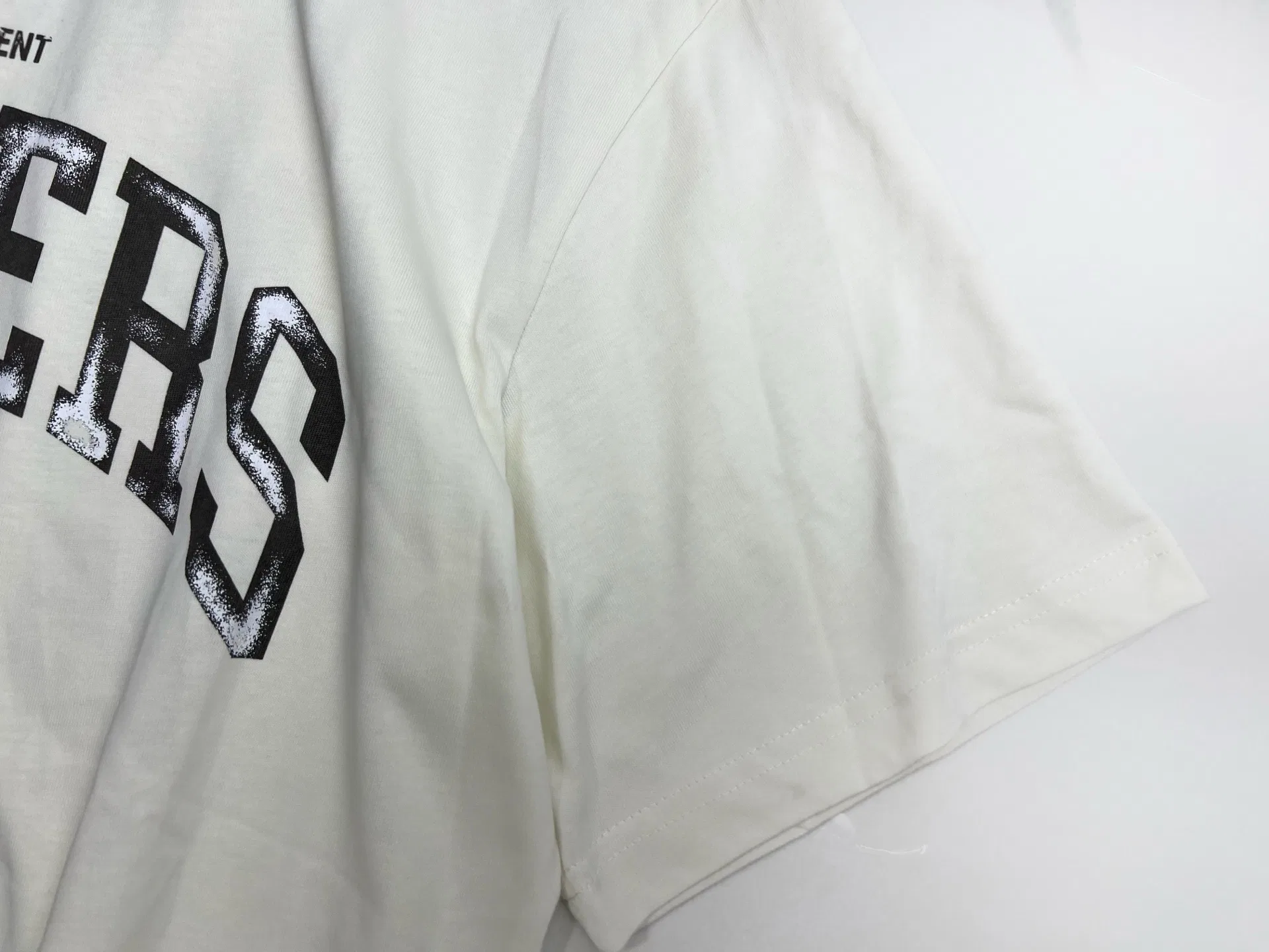 REPRESENT 27FW FHUKJFA 001 반팔티셔츠 3