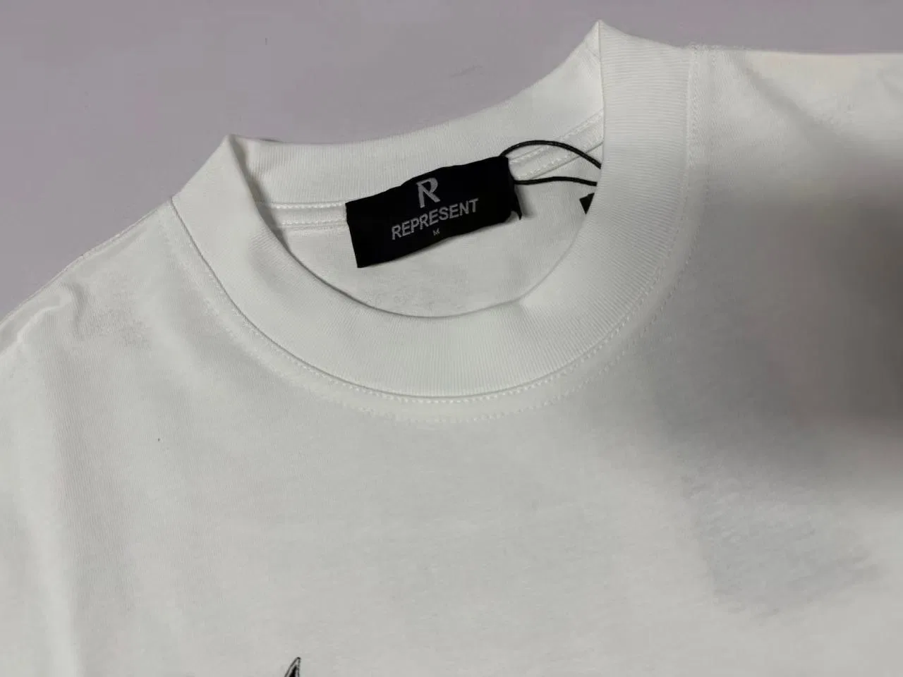REPRESENT 27FW FHUKJFA 011 반팔티셔츠 3