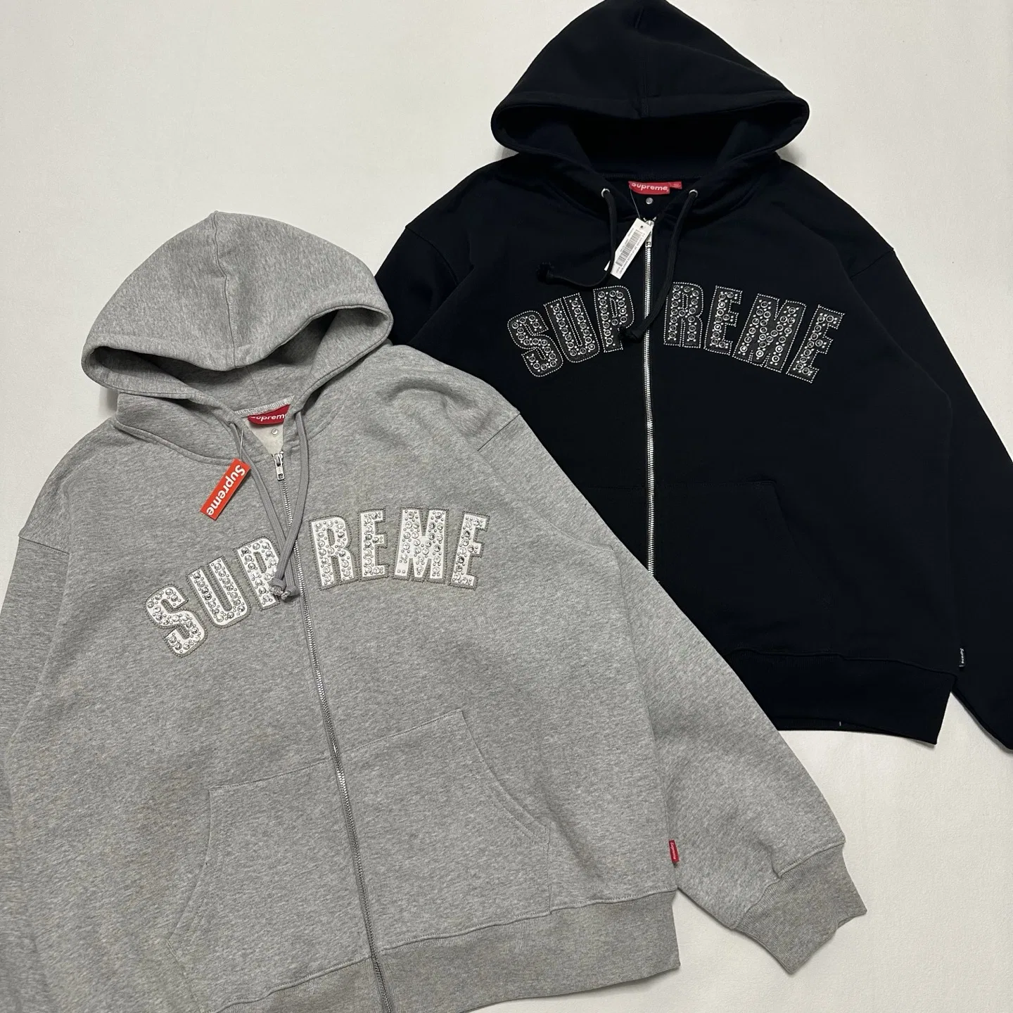 SUPRE 27FW NYZEWSF 023 집업후드