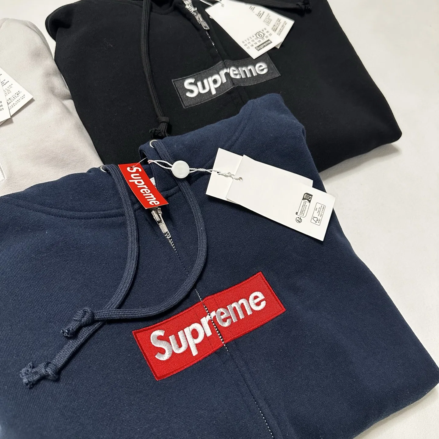 SUPRE 27FW NYZEWSF 037 집업후드 4