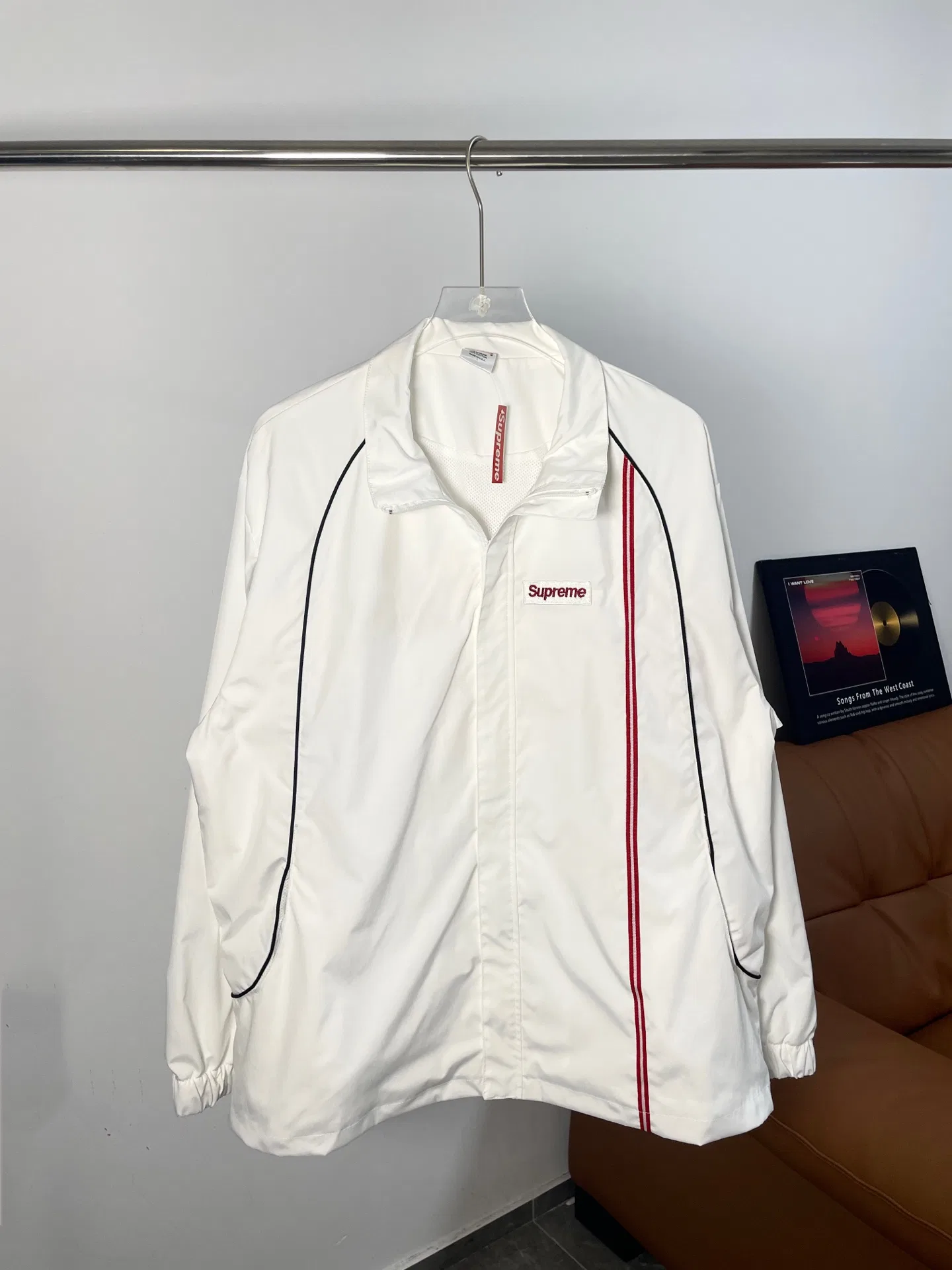 SUPRE 27FW NYZEWSF 041 자켓 3