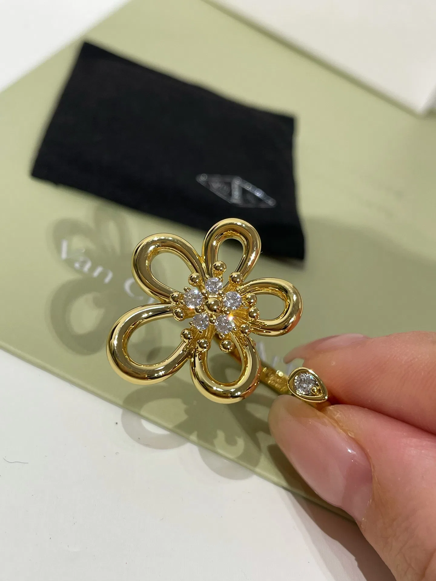 VANCLEEF 27FW AKOWINO 009 반바지 4