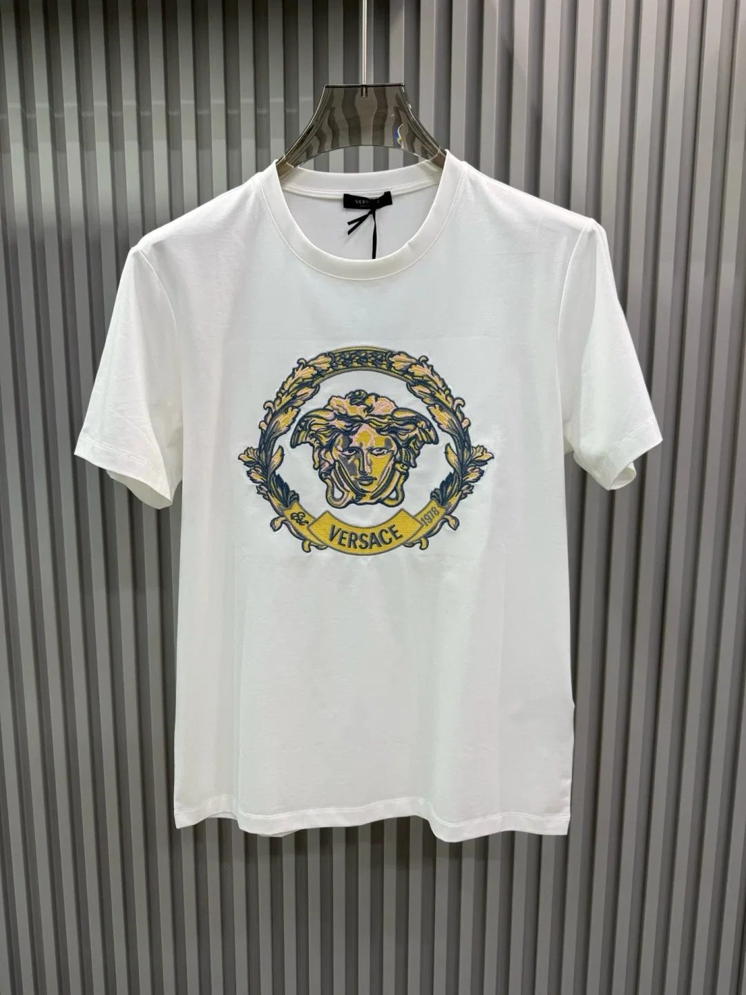 VER 27FW IUHISYQ 001 반팔티셔츠