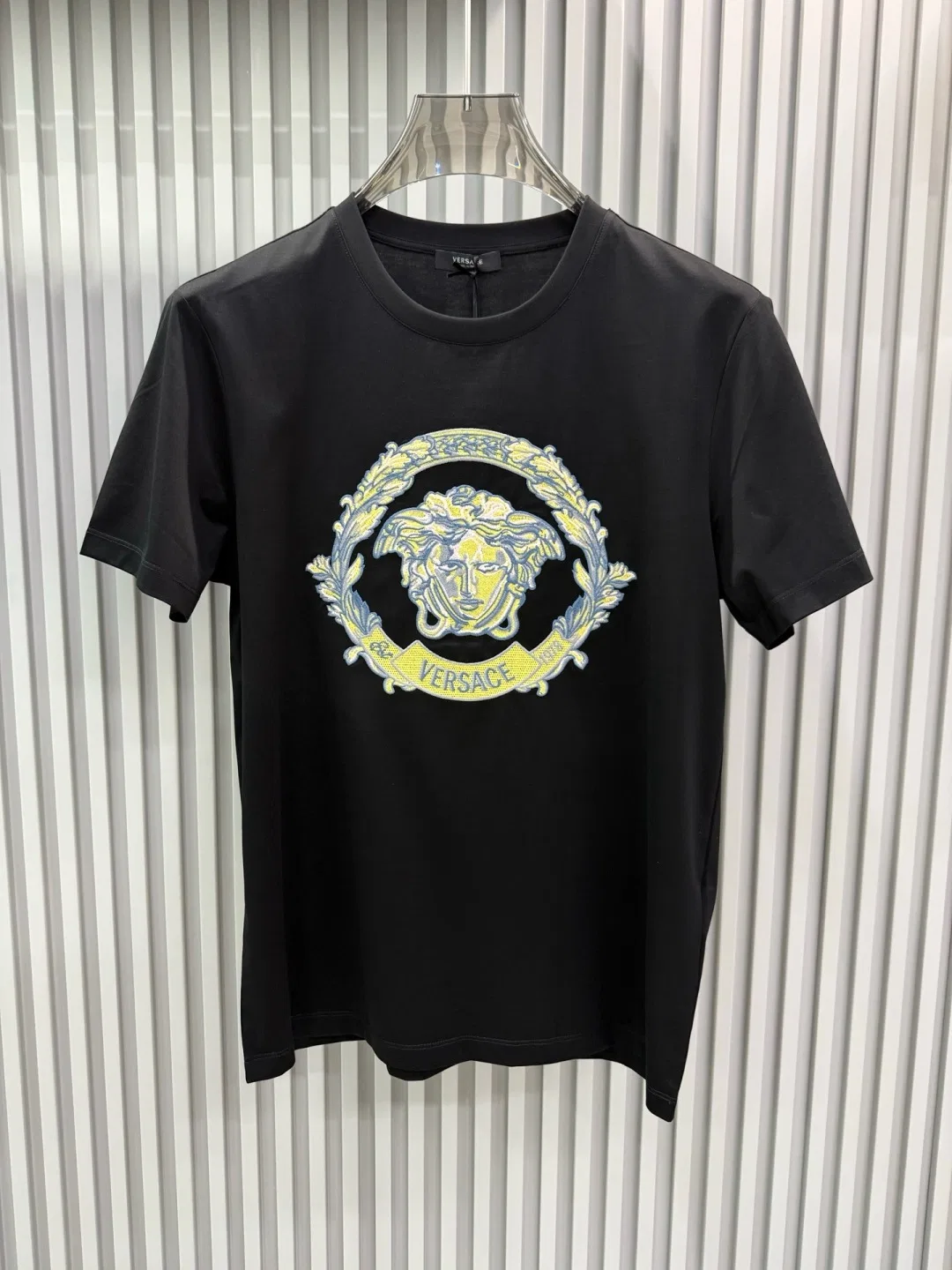 VER 27FW IUHISYQ 001 반팔티셔츠 6