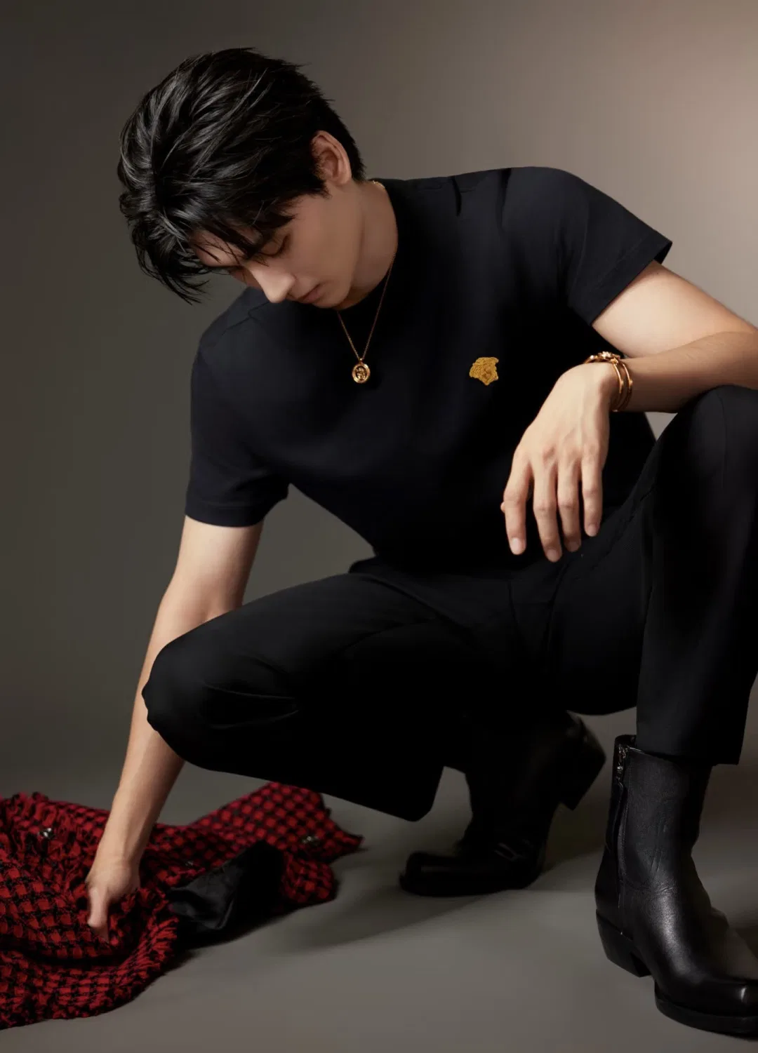 VER 27FW IUHISYQ 004 반팔티셔츠 4