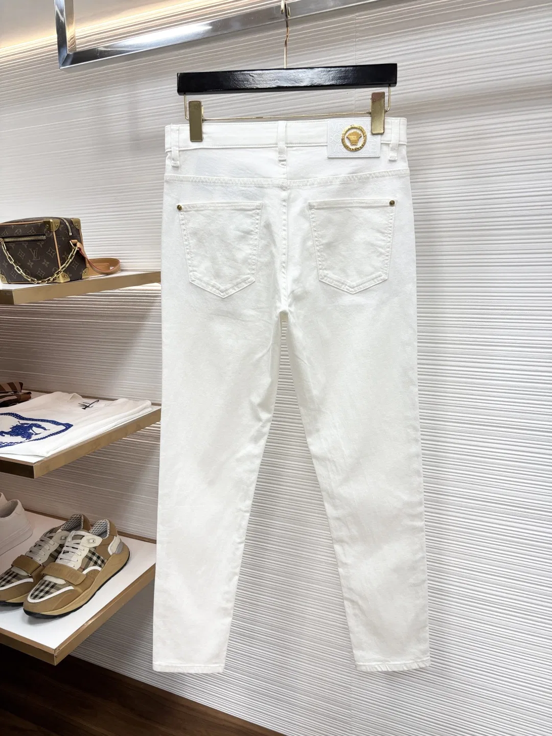VER 27FW MKAGRDU 009 데님팬츠 2