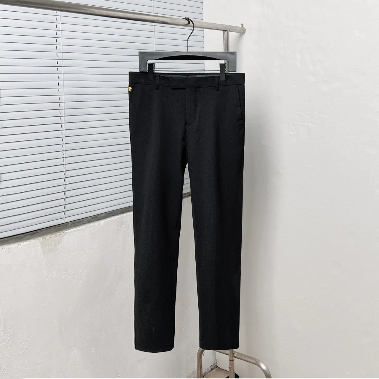 VER 27FW QVMOVCT 002 슬랙스